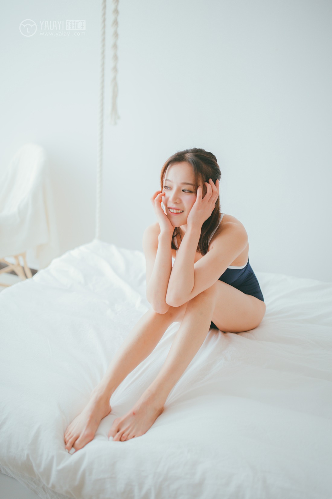 图片[17]-[YALAYI雅拉伊] 2019.03.26 No.119 糖味 牵着猫的妹子 在线浏览 – 速更版-美库