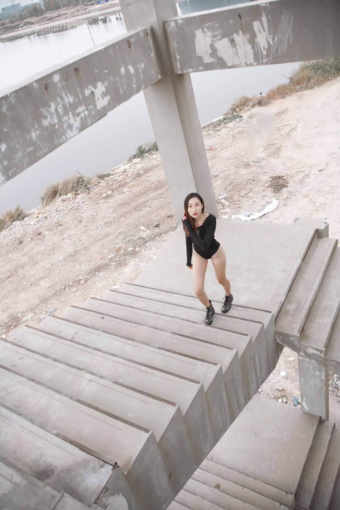 图片[6]-[YALAYI雅拉伊] 2018.11.14 No.122 黑色禁地 熏儿 在线浏览 – 速更版-美库