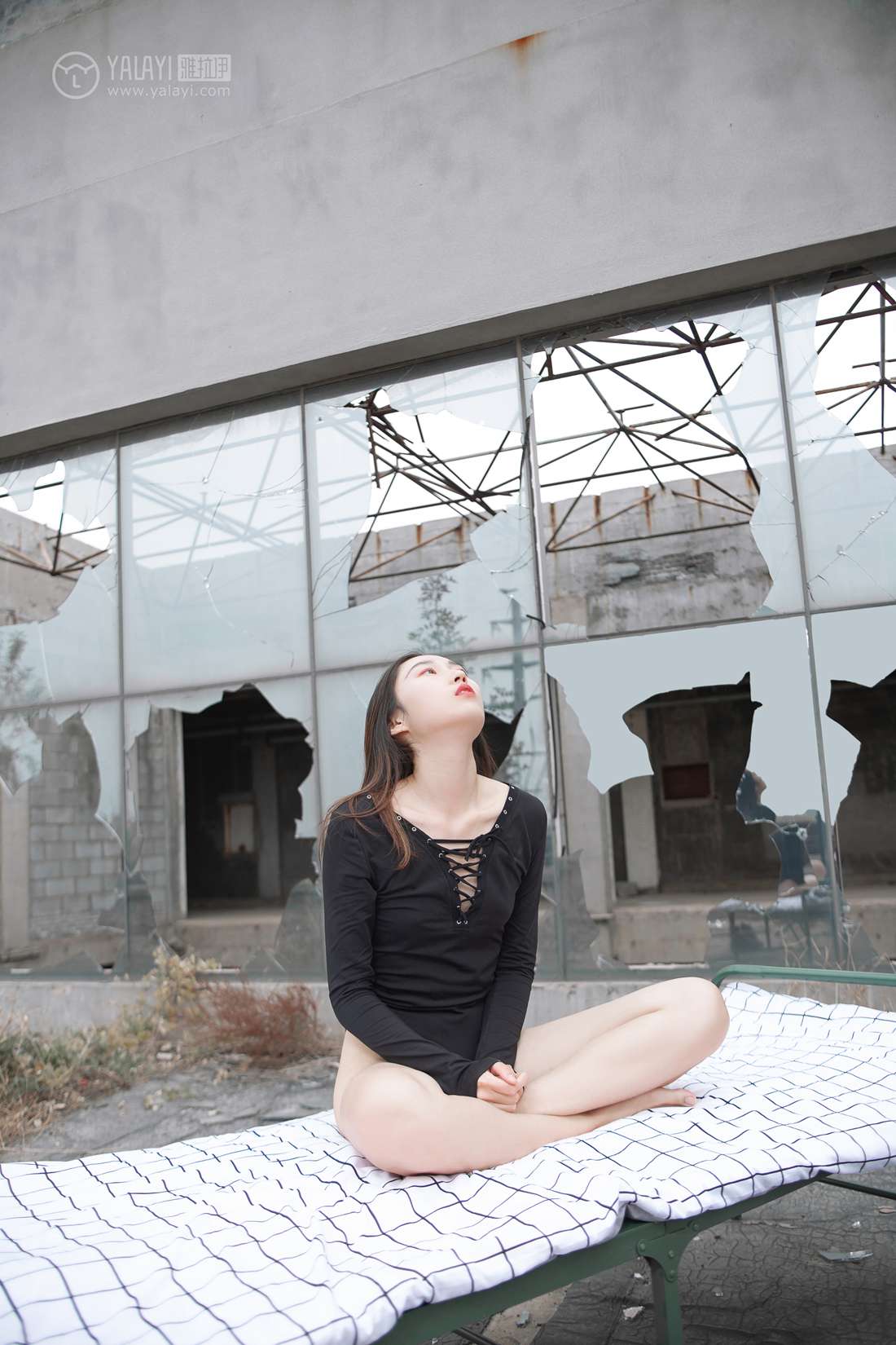 图片[41]-[YALAYI雅拉伊] 2018.11.14 No.122 黑色禁地 熏儿 在线浏览 – 速更版-美库