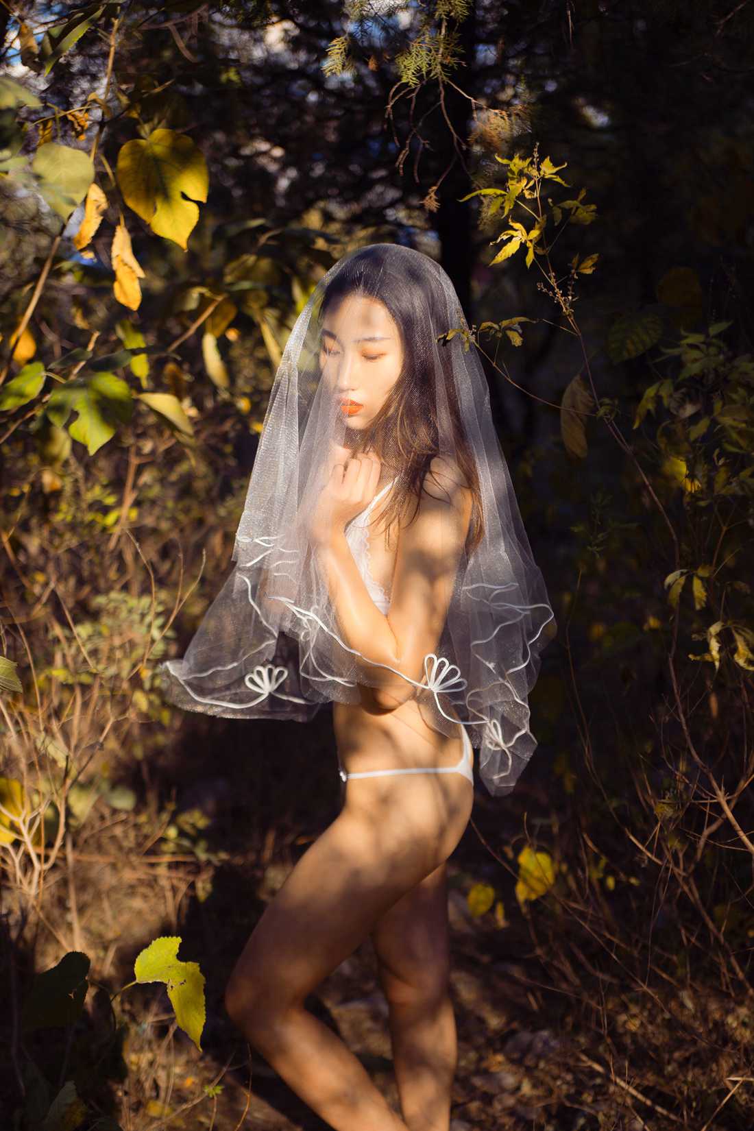 图片[5]-[YALAYI雅拉伊] 2018.11.29 No.133 深山原野 熏儿 在线浏览 – 速更版-美库