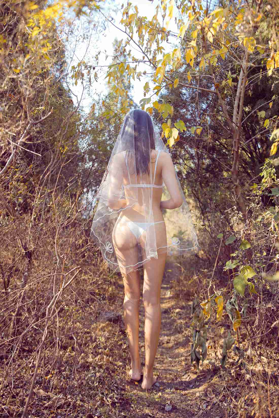 图片[43]-[YALAYI雅拉伊] 2018.11.29 No.133 深山原野 熏儿 在线浏览 – 速更版-美库