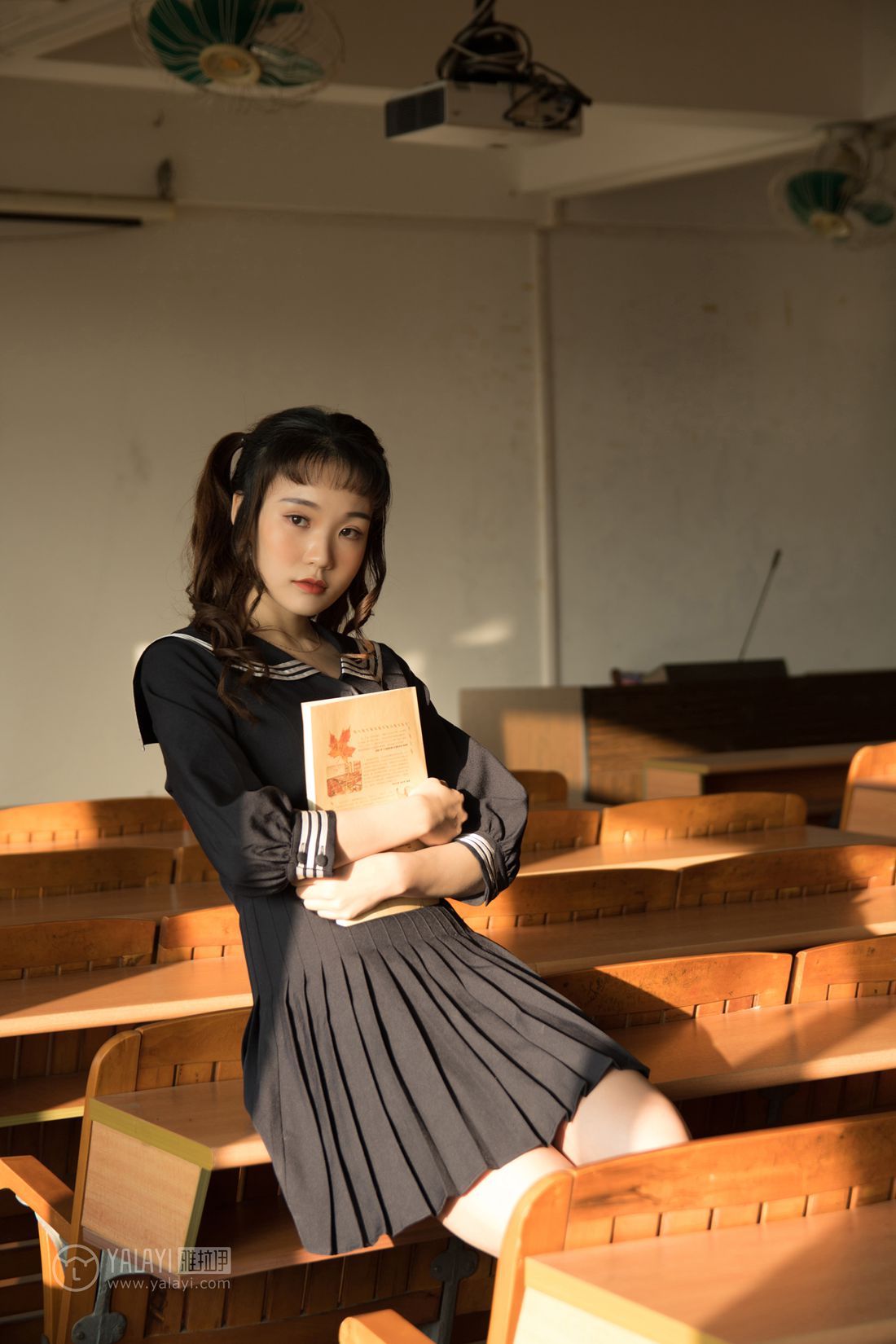 图片[51]-[YALAYI雅拉伊] 2018.12.19 No.147 等 奥莉 在线浏览 – 速更版-美库