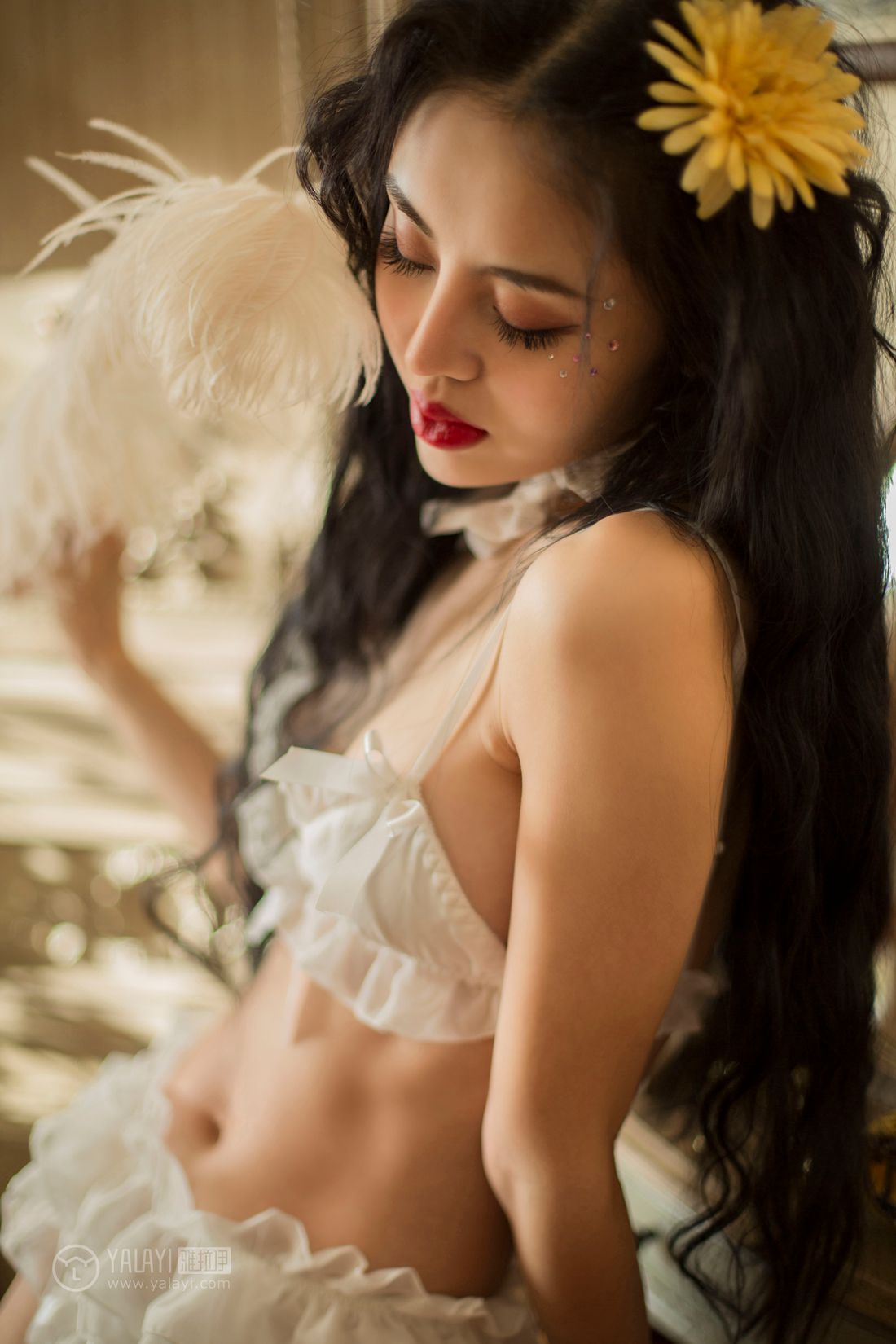 图片[31]-[YALAYI雅拉伊] 2018.12.25 No.154 圣诞女皇 凉儿 在线浏览 – 速更版-美库