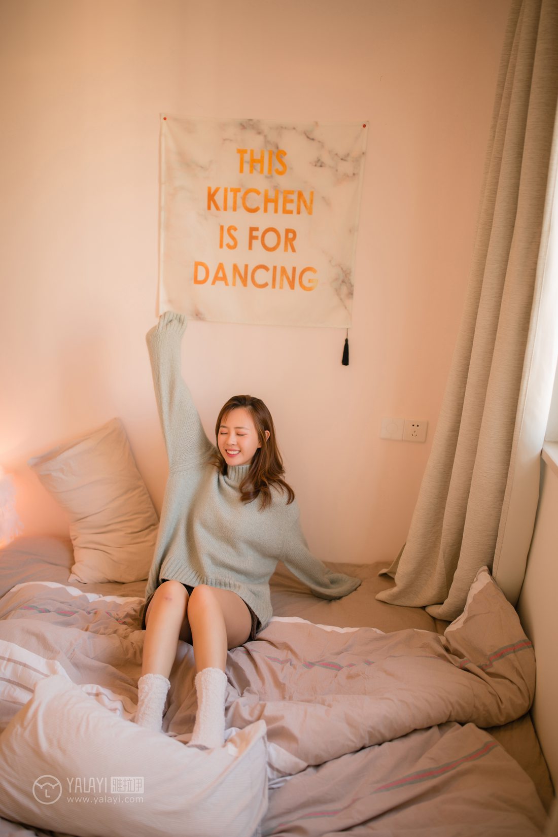 图片[19]-[YALAYI雅拉伊] 2018.12.27 No.152 亲爱的同居女友 张雨青 在线浏览 – 速更版-美库