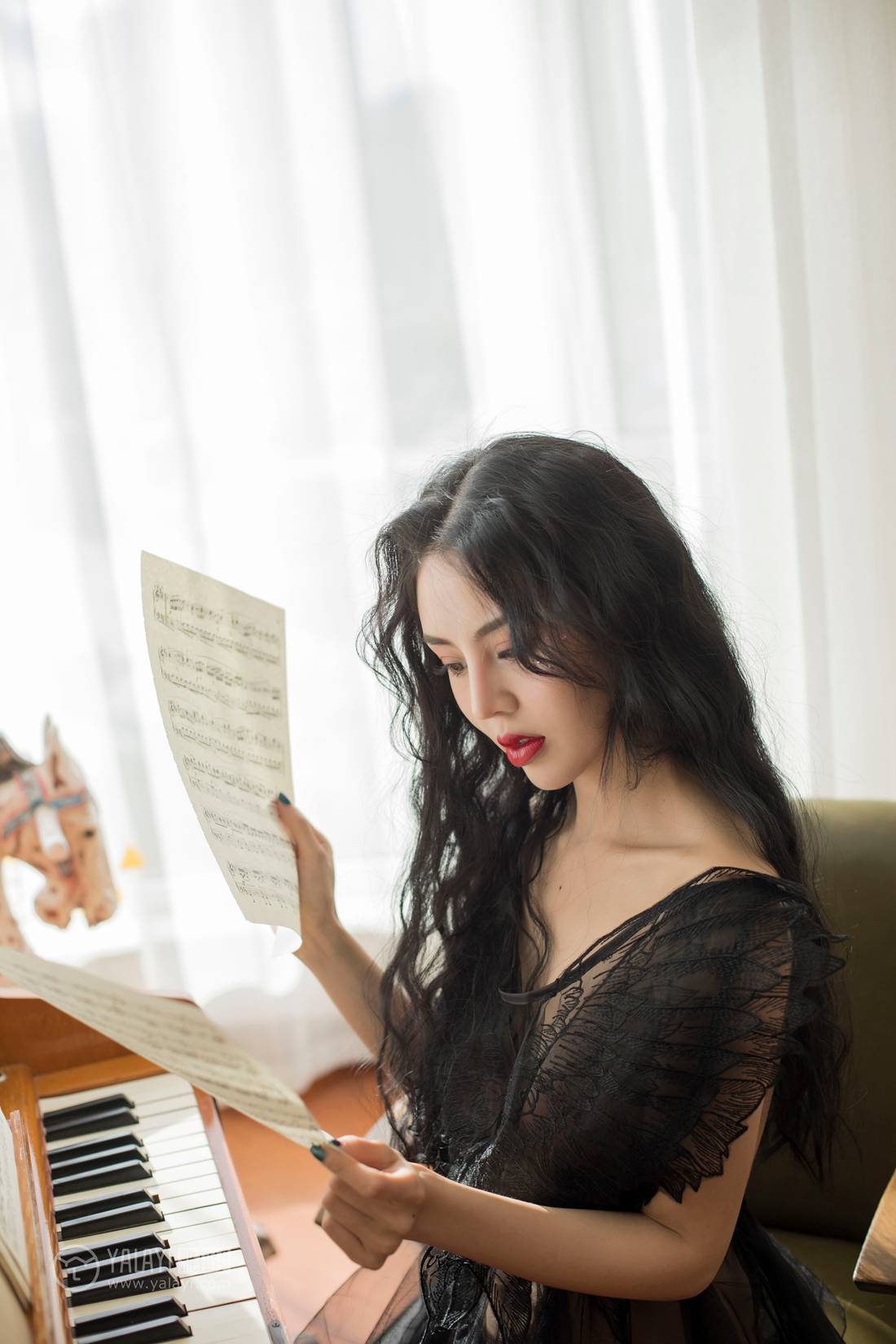 图片[28]-[YALAYI雅拉伊] 2019.01.01 No.157 童话 凉儿 在线浏览 – 速更版-美库