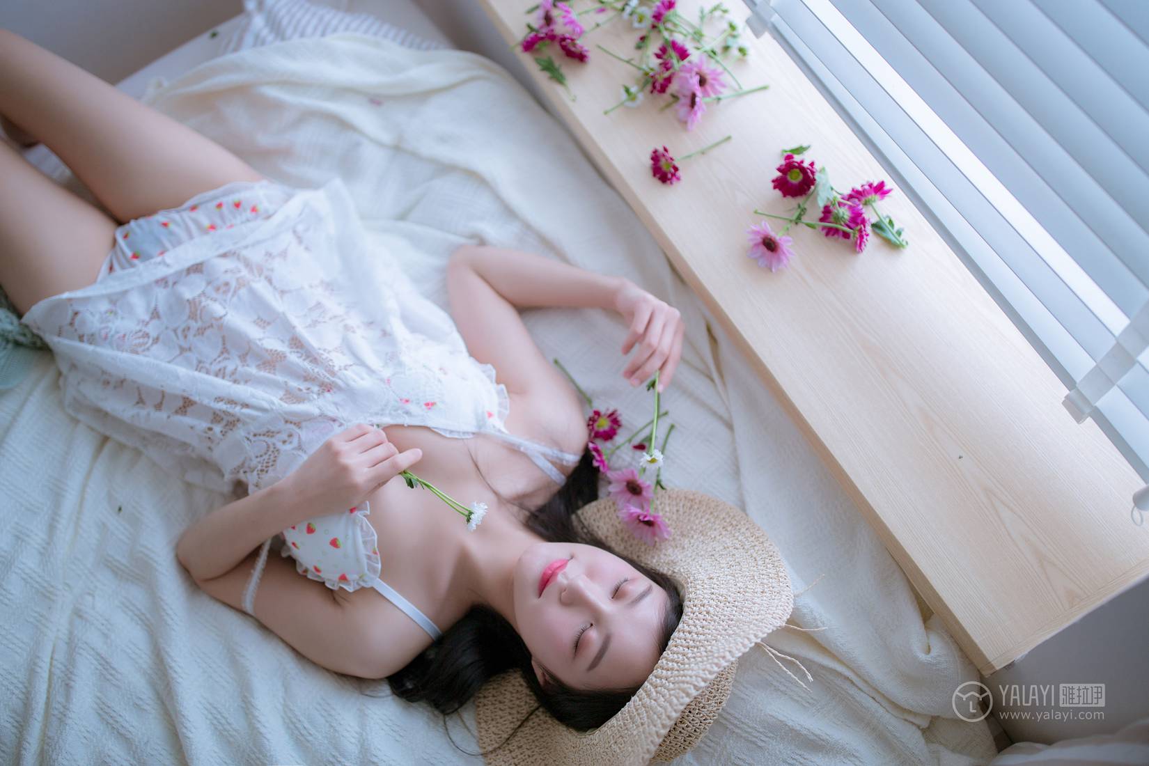 [YALAYI雅拉伊] 2019.02.14 No.185 你是我手里那束花 仙女不会灰 在线浏览 - 雅色汇