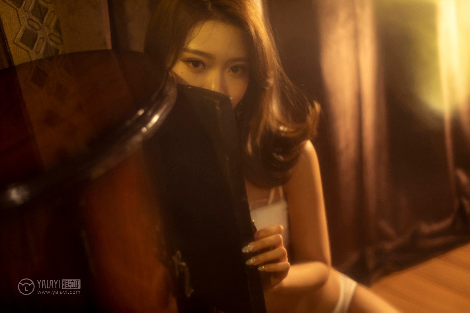 图片[2]-[YALAYI雅拉伊] 2019.03.17 No.216 小情调 钟晴 在线浏览-翎羽暗房