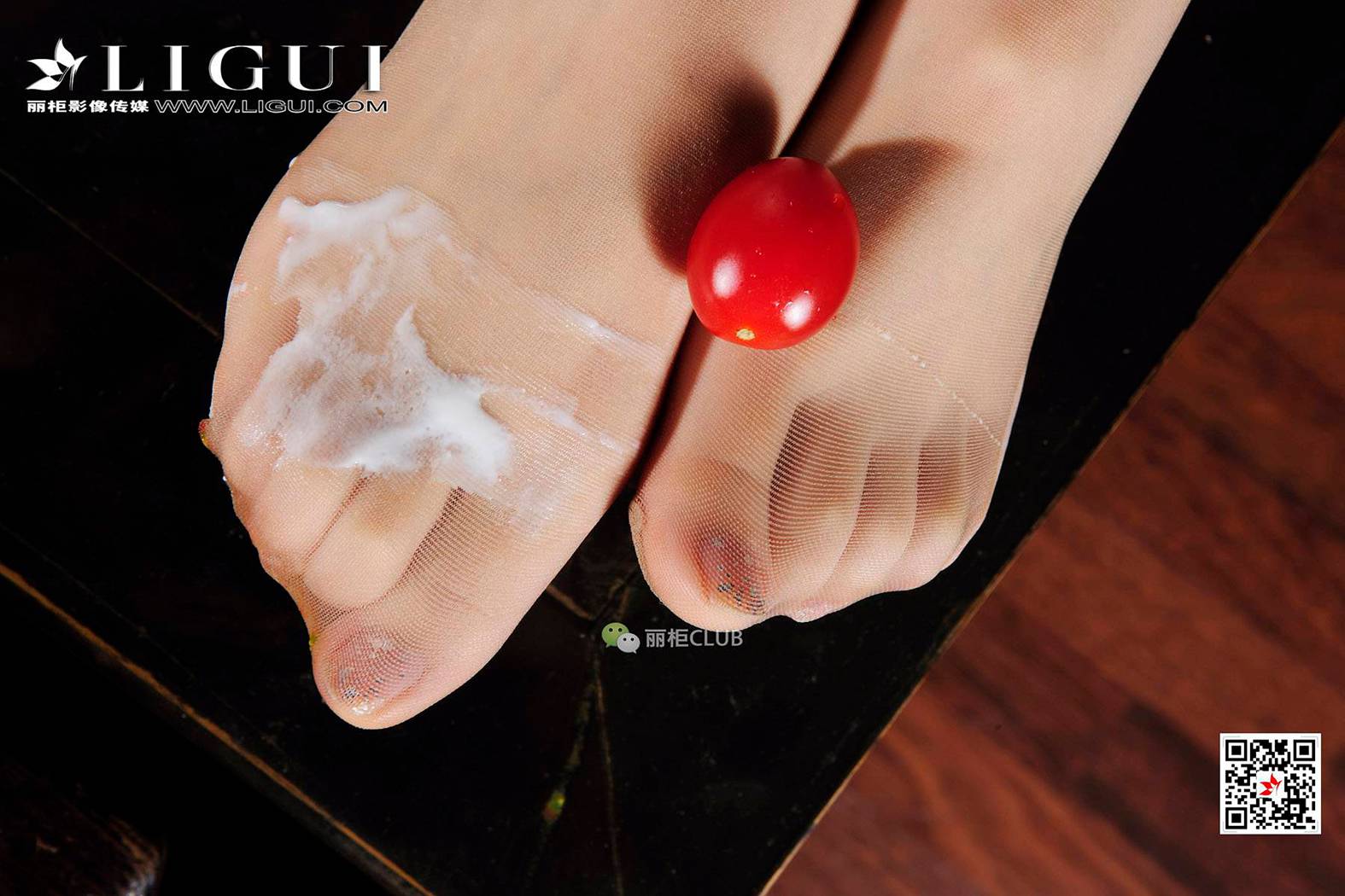 图片[82]-[Ligui丽柜] 2018.05.04 网络丽人 Model 文欣&Vicky 在线浏览 – 速更版-美库