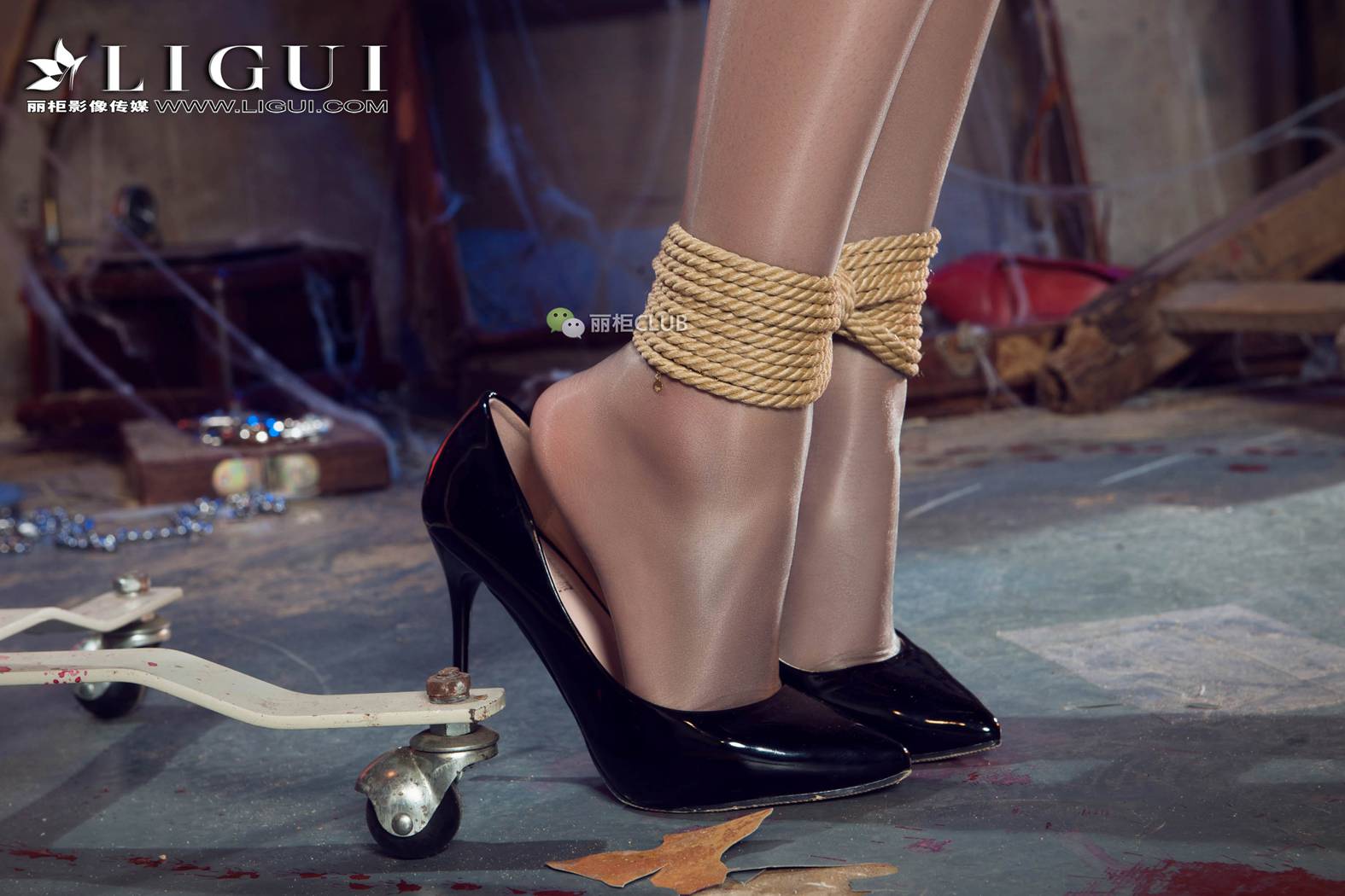 图片[23]-[Ligui丽柜] 2018.08.10 网络丽人 Model 筱筱 在线浏览 – 速更版-美库