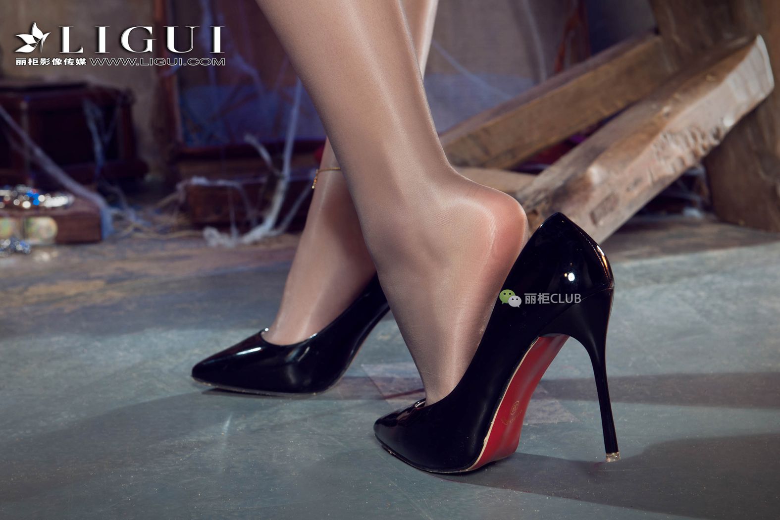 图片[16]-[Ligui丽柜] 2018.08.10 网络丽人 Model 筱筱 在线浏览 – 速更版-美库