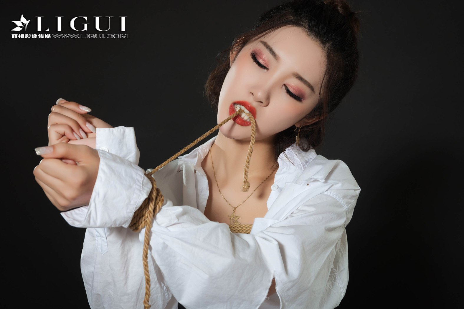 图片[16]-[Ligui丽柜] 2018.11.09 网络丽人 Model 筱筱 在线浏览 – 速更版-美库