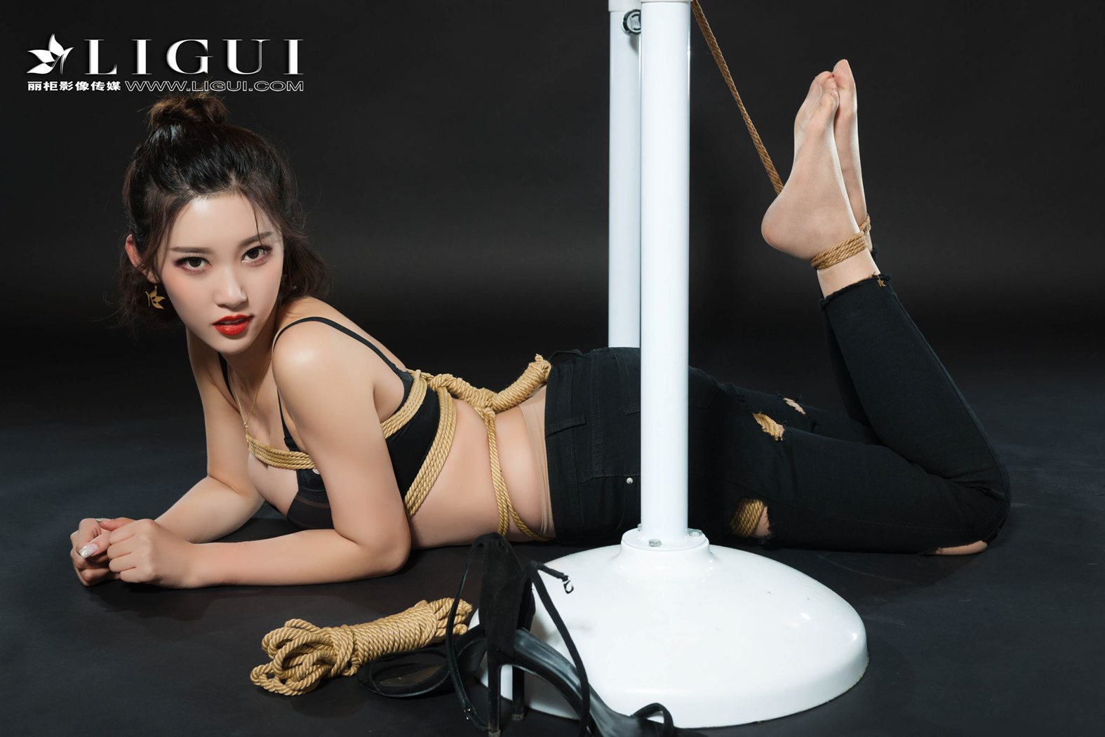 图片[34]-[Ligui丽柜] 2018.11.09 网络丽人 Model 筱筱 在线浏览 – 速更版-美库
