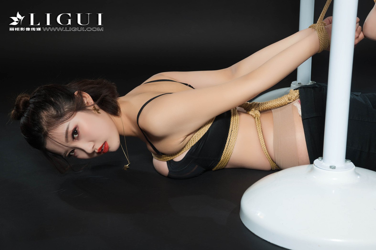 图片[38]-[Ligui丽柜] 2018.11.09 网络丽人 Model 筱筱 在线浏览 – 速更版-美库