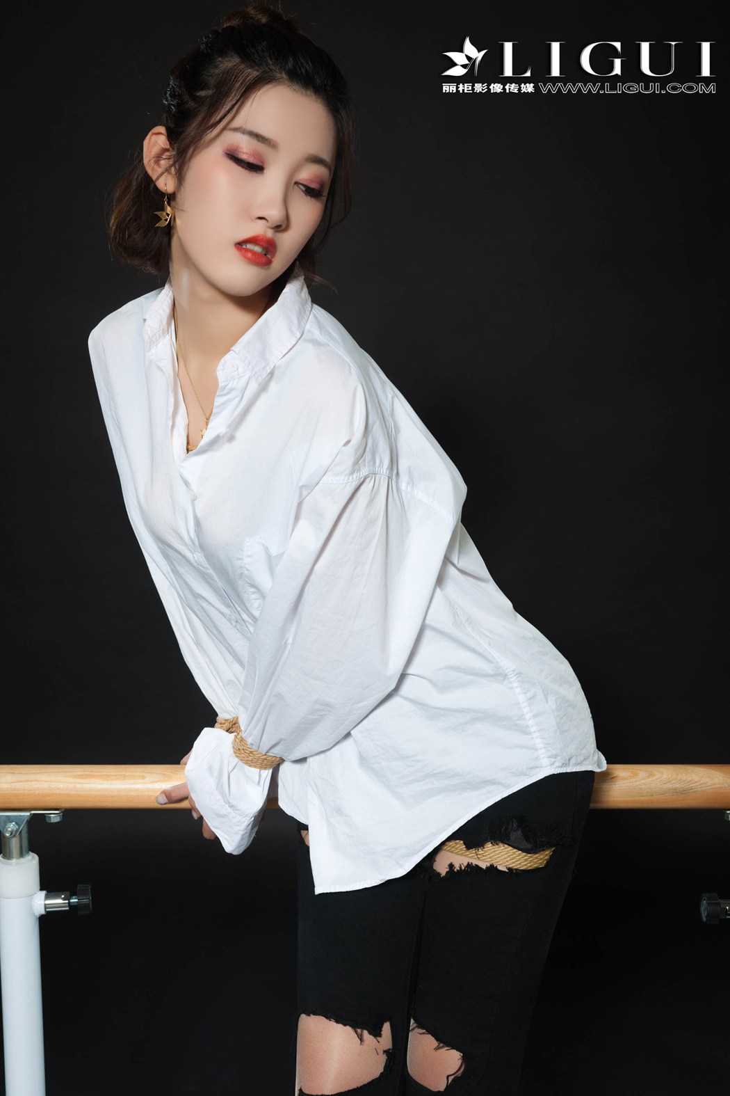 图片[66]-[Ligui丽柜] 2018.11.09 网络丽人 Model 筱筱 在线浏览 – 速更版-美库