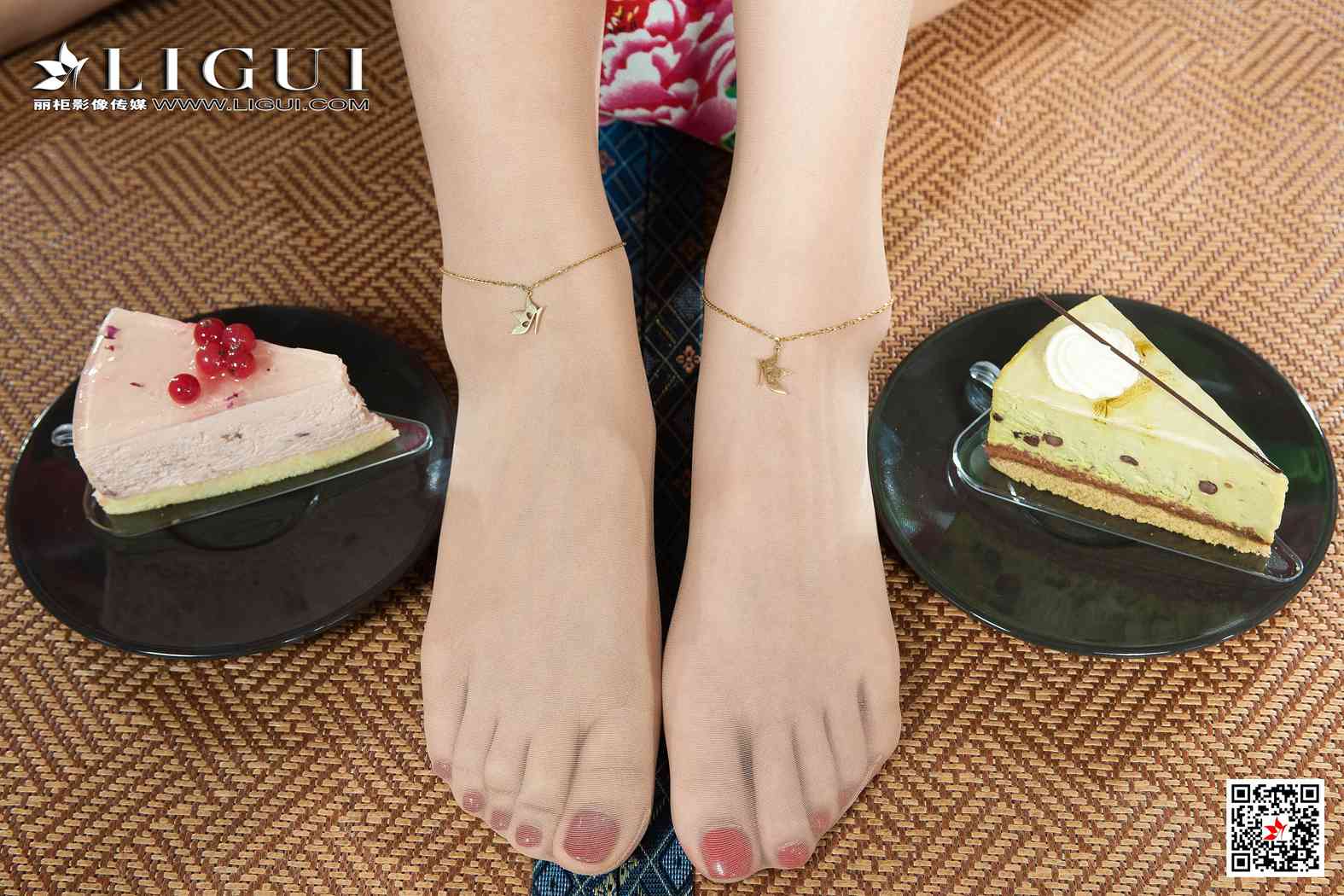 图片[71]-[Ligui丽柜] 2018.12.28 网络丽人 Model 媛媛&鱼妹 在线浏览 – 速更版-美库