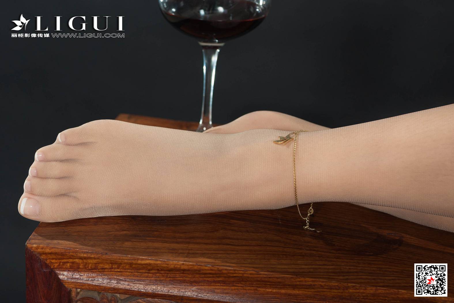 图片[24]-[Ligui丽柜] 2019.04.03 网络丽人 Model 伊 在线浏览 – 速更版-美库