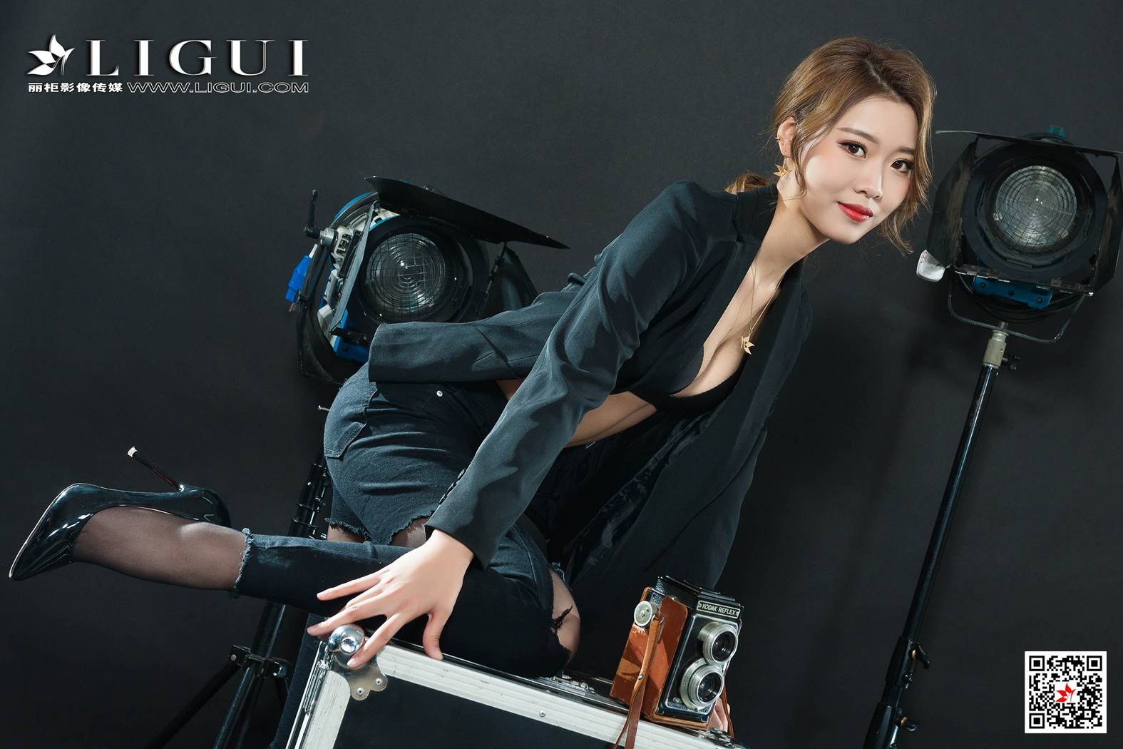 图片[32]-[Ligui丽柜] 2019.03.27 Model 钟情 在线浏览 – 速更版-美库