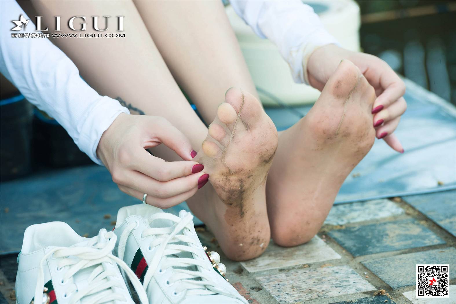 图片[49]-[Ligui丽柜] 2019.08.07 网络丽人 Model 文静&然然 在线浏览 – 速更版-美库