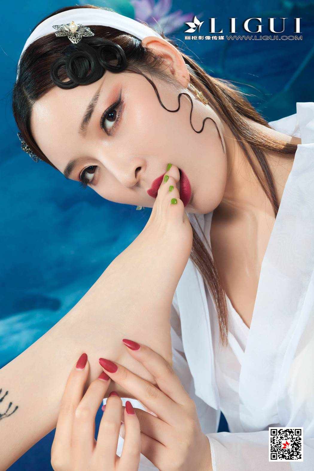 图片[9]-[Ligui丽柜] 2019.11.08 甜甜 雪糕《青莲玉脂竞妖娆》在线浏览 – 速更版-美库