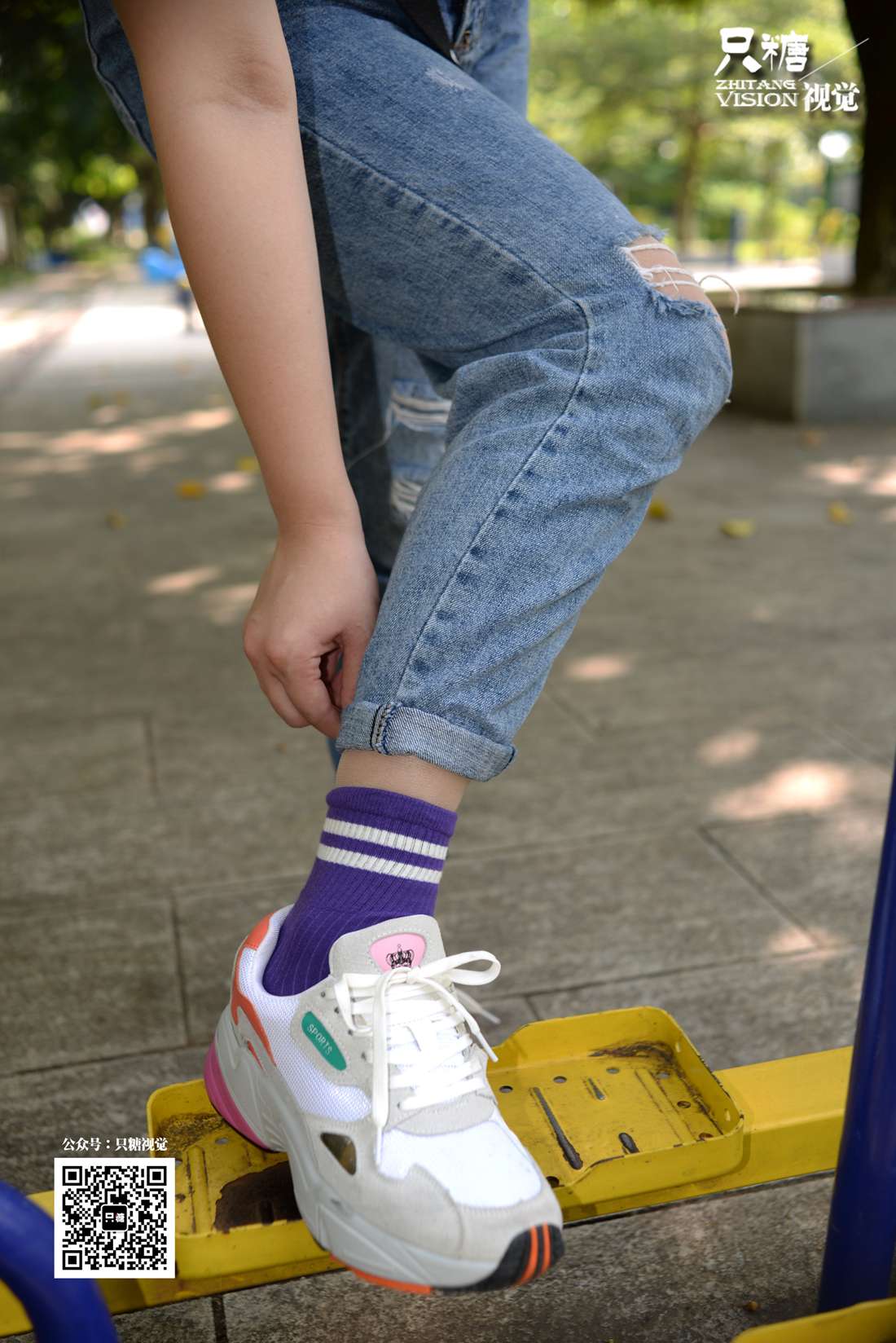 图片[89]-[只糖棉袜] NO.019 秋日里的跑鞋牛仔裤 在线浏览 – 速更版-美库