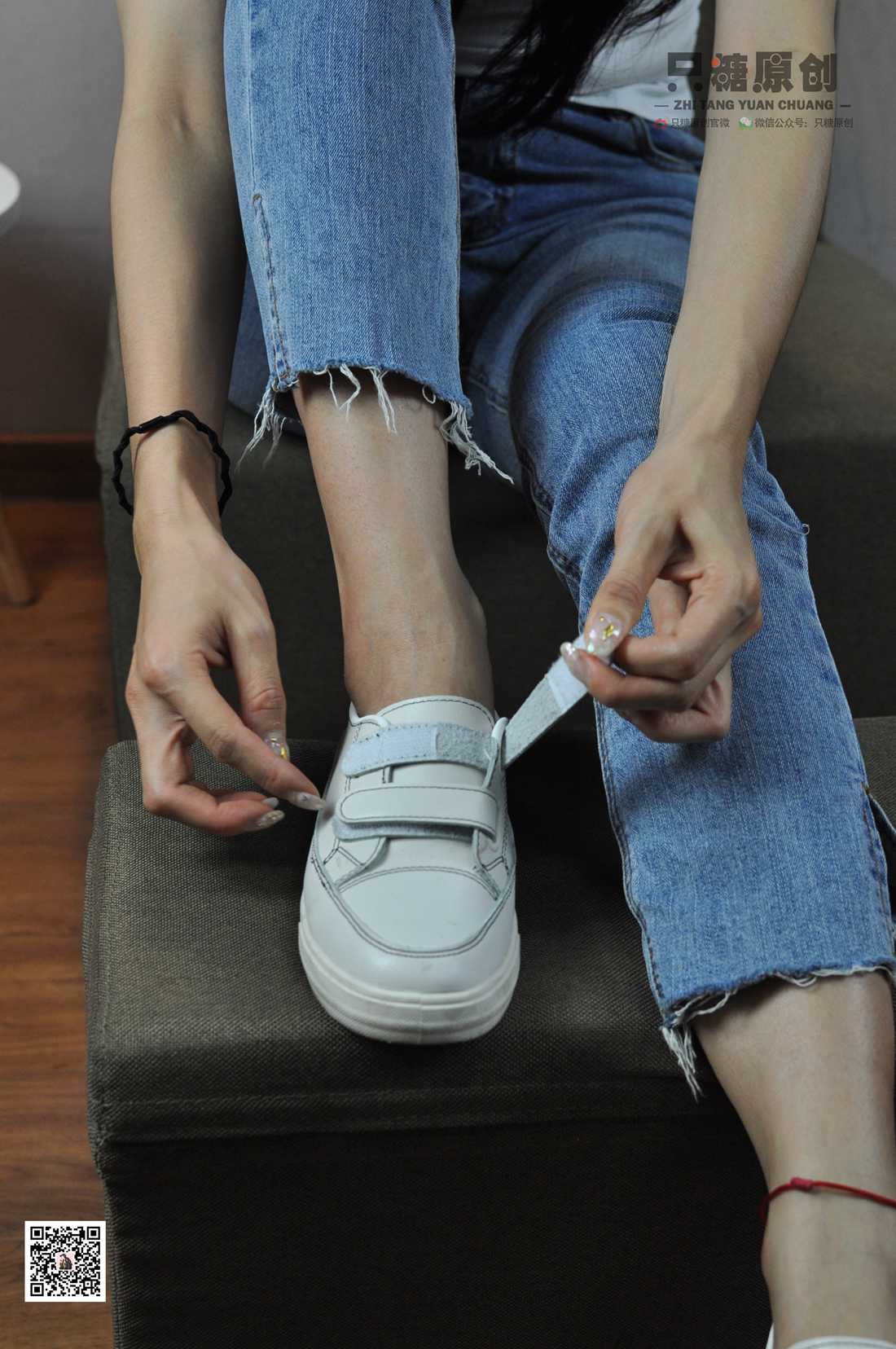 图片[155]-[只糖棉袜] NO.013 文文- 脚踝上的红绳是我对你的思念 在线浏览 – 速更版-美库