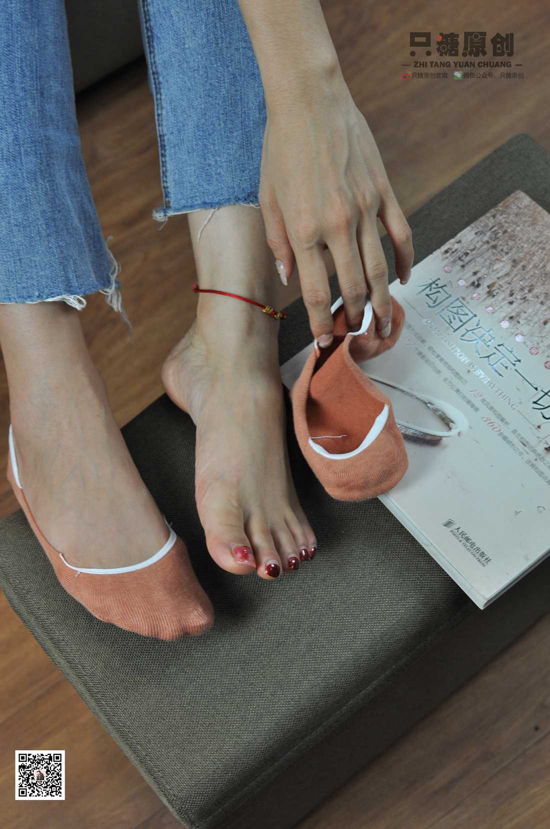 图片[51]-[只糖棉袜] NO.013 文文- 脚踝上的红绳是我对你的思念 在线浏览 – 速更版-美库