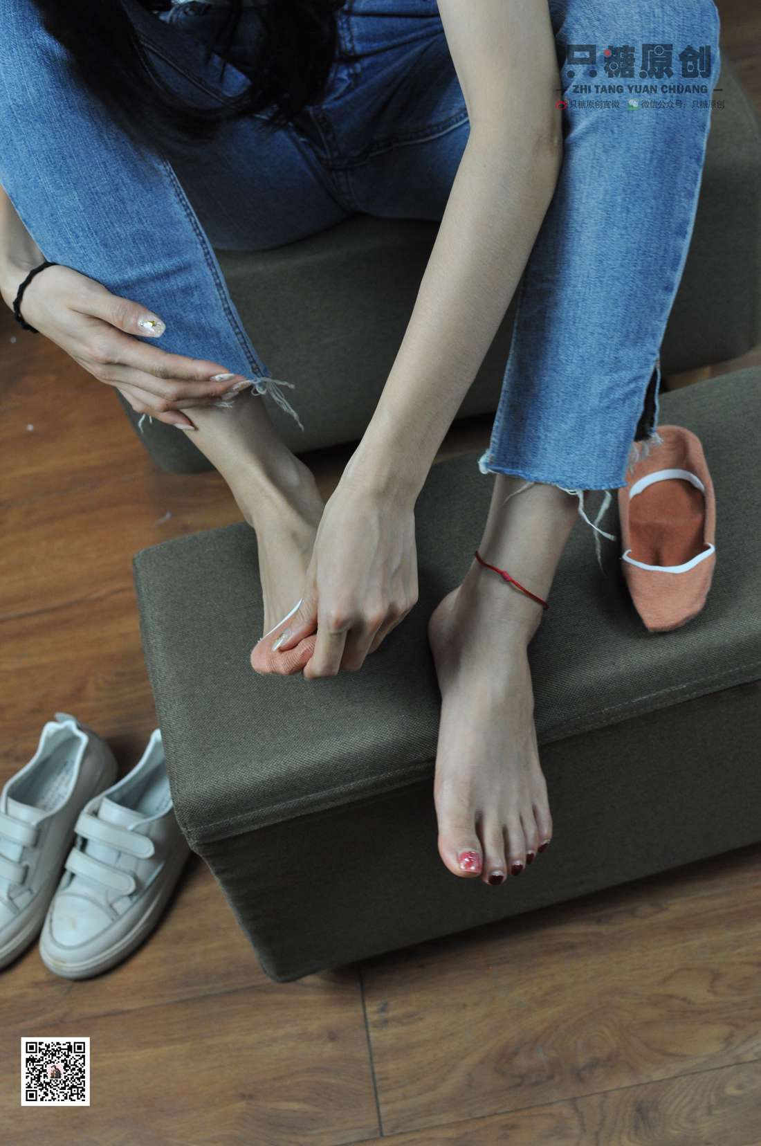 图片[260]-[只糖棉袜] NO.013 文文- 脚踝上的红绳是我对你的思念 在线浏览 – 速更版-美库