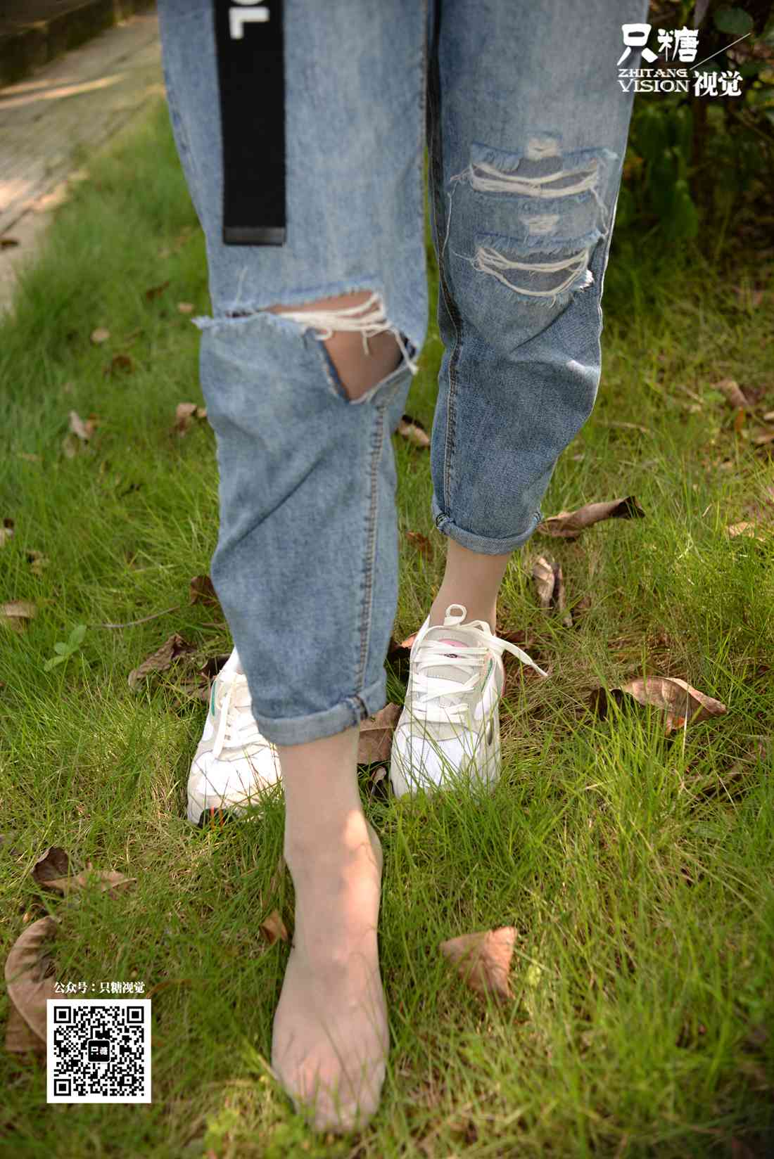 图片[56]-[只糖棉袜] NO.019 秋日里的跑鞋牛仔裤 在线浏览 – 速更版-美库