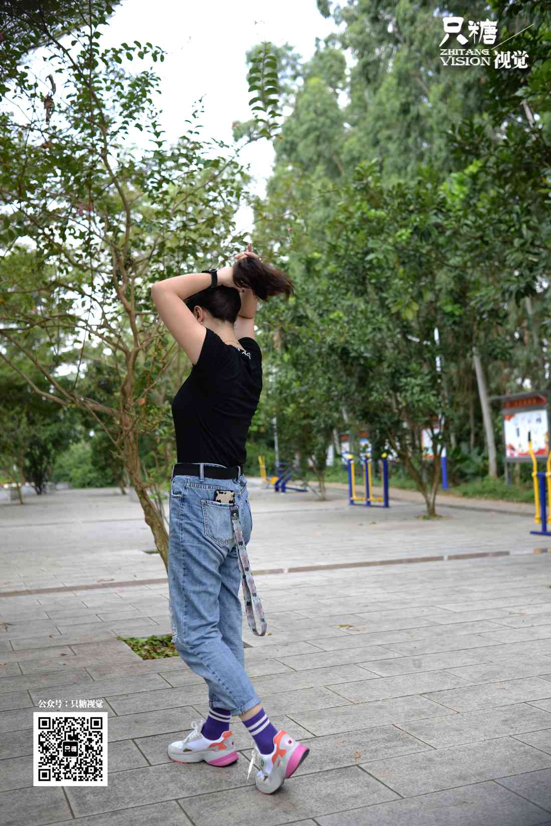 图片[8]-[只糖棉袜] NO.019 秋日里的跑鞋牛仔裤 在线浏览 – 速更版-美库