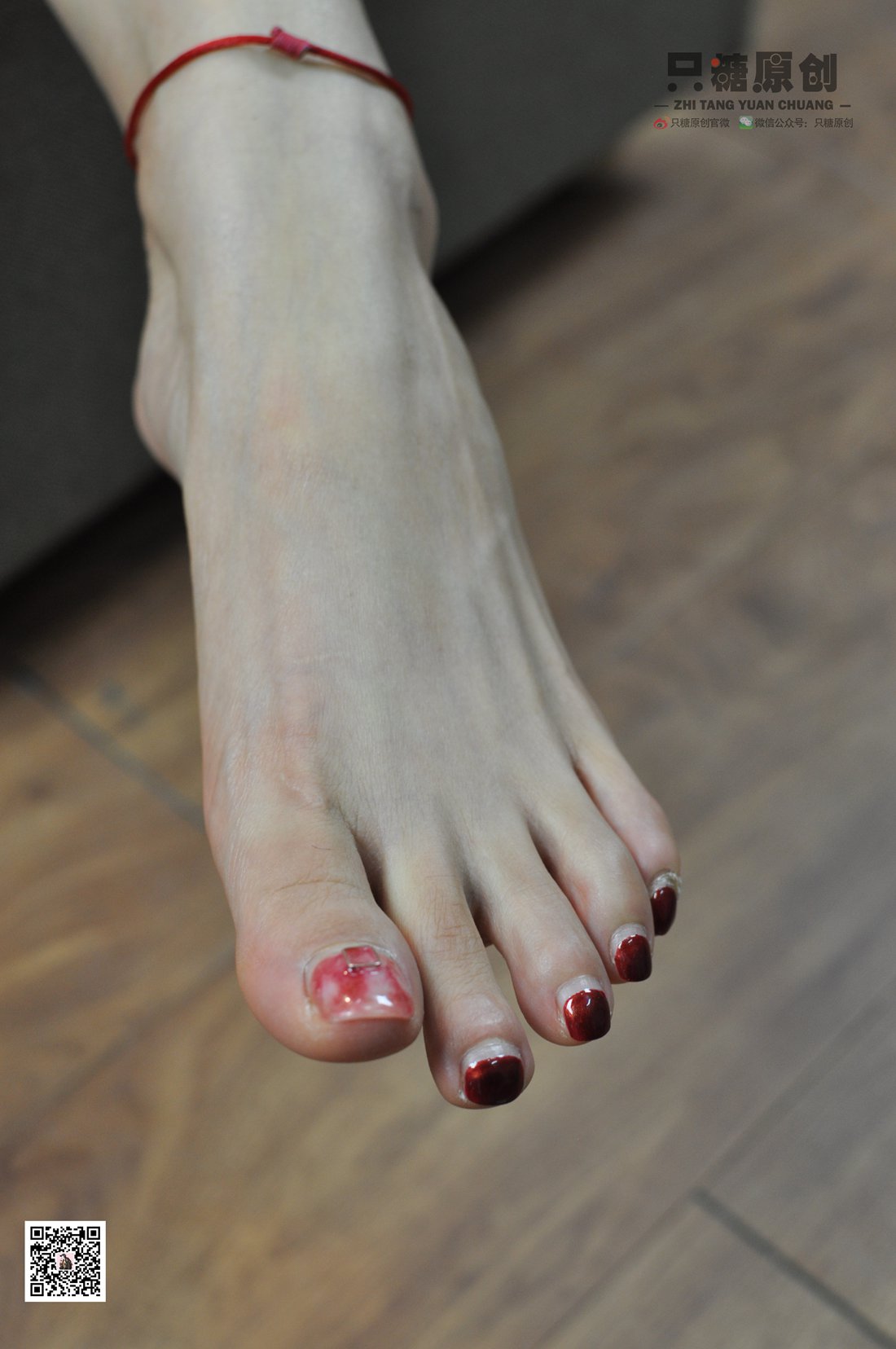 图片[301]-[只糖棉袜] NO.013 文文- 脚踝上的红绳是我对你的思念 在线浏览 – 速更版-美库