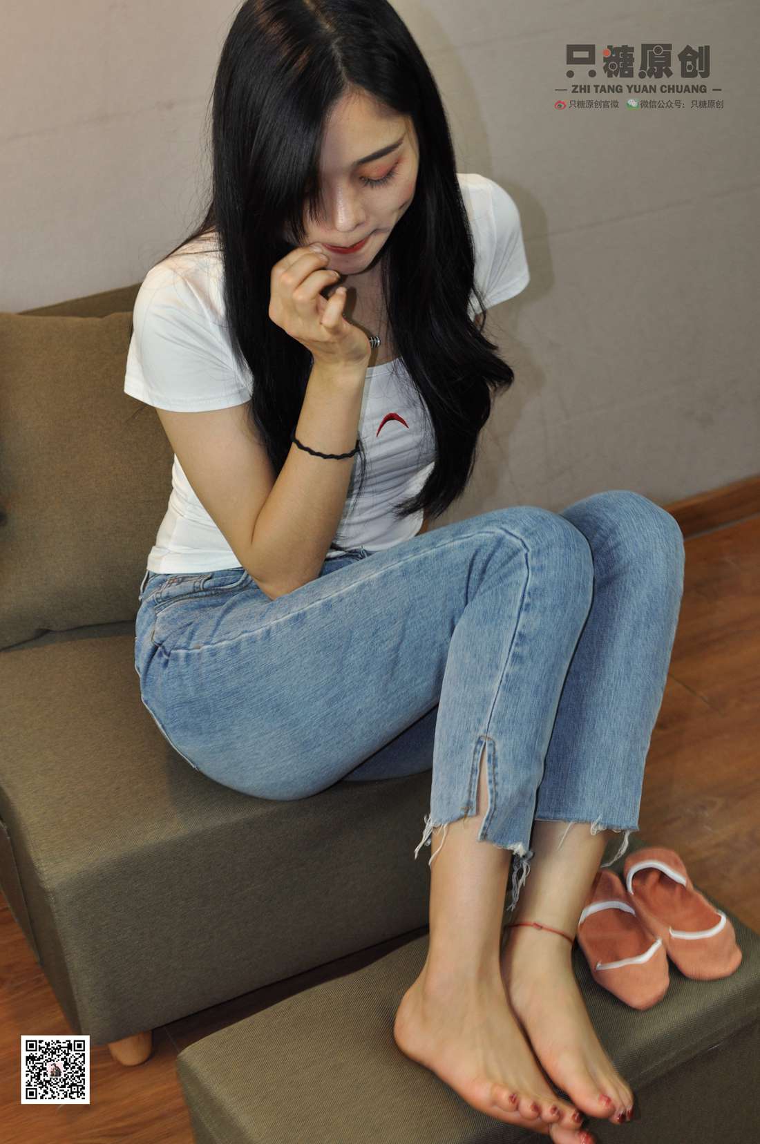 图片[270]-[只糖棉袜] NO.013 文文- 脚踝上的红绳是我对你的思念 在线浏览 – 速更版-美库