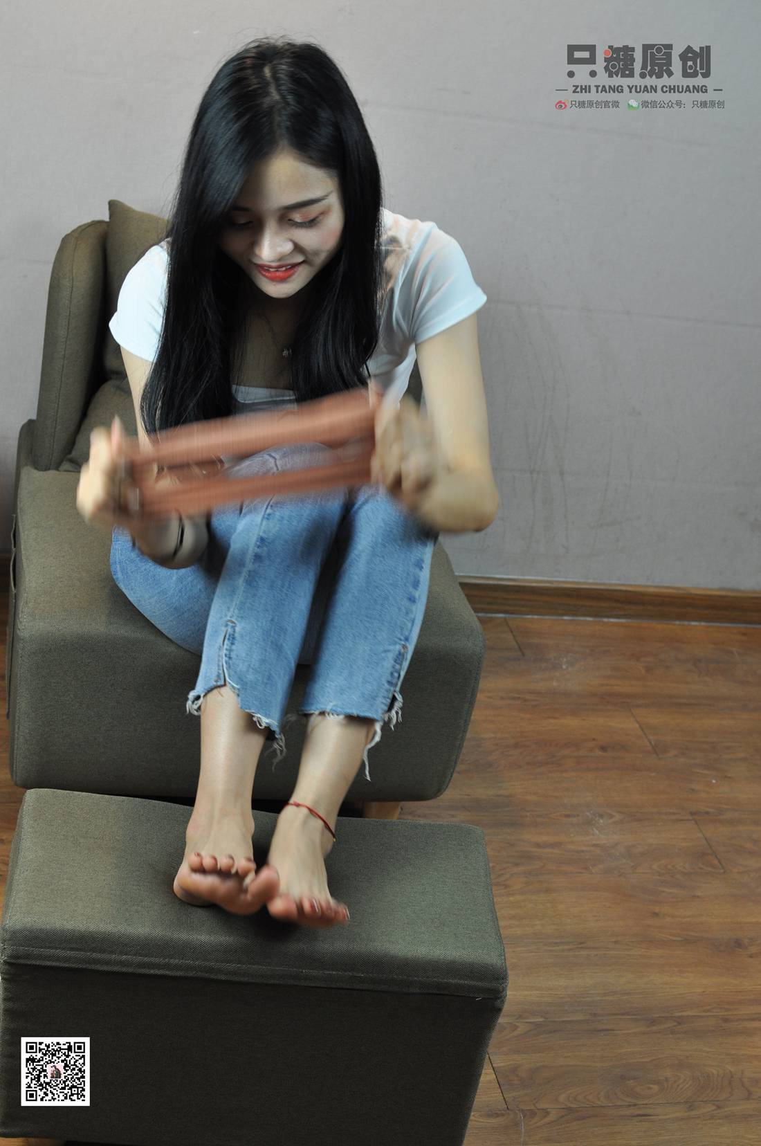 图片[128]-[只糖棉袜] NO.013 文文- 脚踝上的红绳是我对你的思念 在线浏览 – 速更版-美库