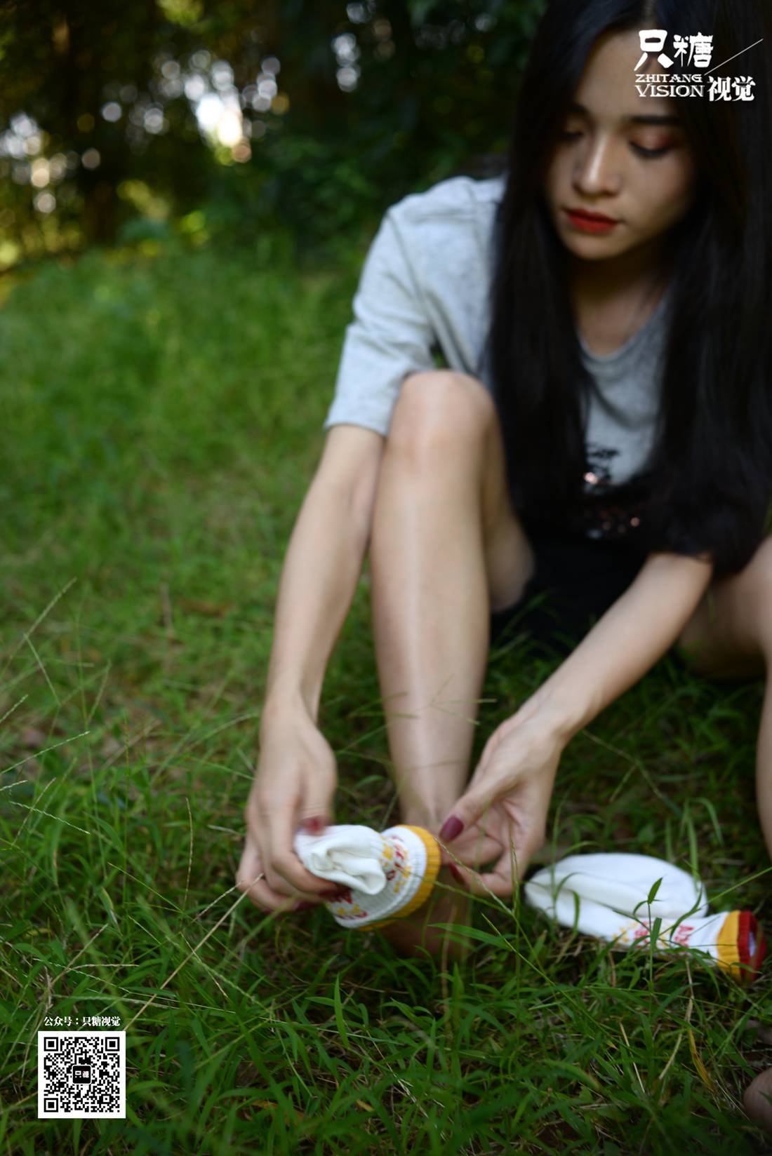 图片[14]-[只糖棉袜] NO.024 文文－野花与你 在线浏览 – 速更版-美库