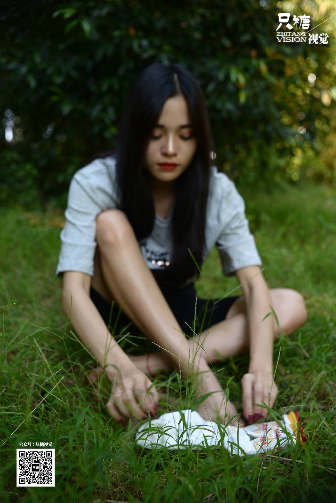 图片[34]-[只糖棉袜] NO.024 文文－野花与你 在线浏览 – 速更版-美库