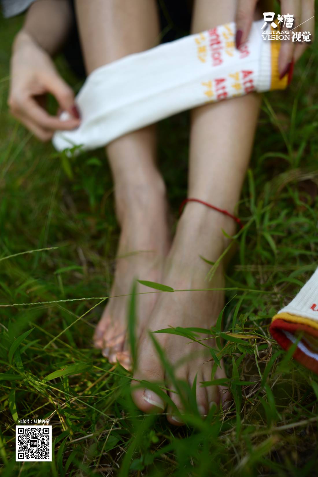 图片[142]-[只糖棉袜] NO.024 文文－野花与你 在线浏览 – 速更版-美库
