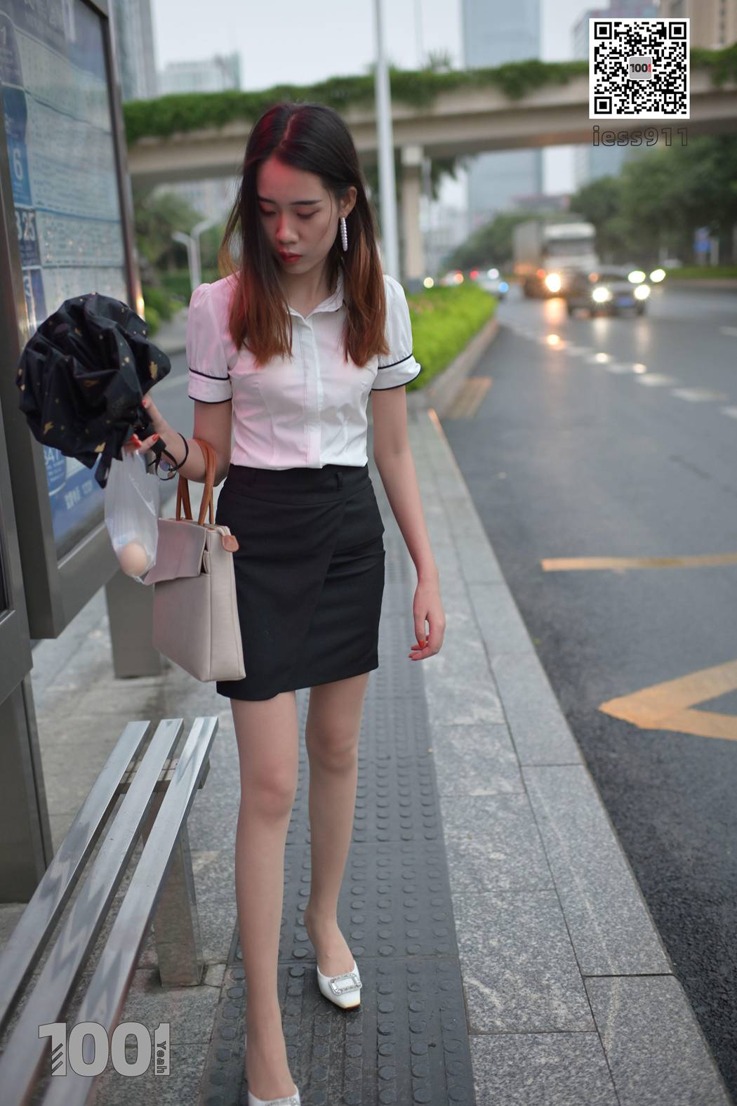 图片[37]-[IESS异思趣向] 一千零一夜 NO.002《等公交》在线浏览 – 速更版-美库