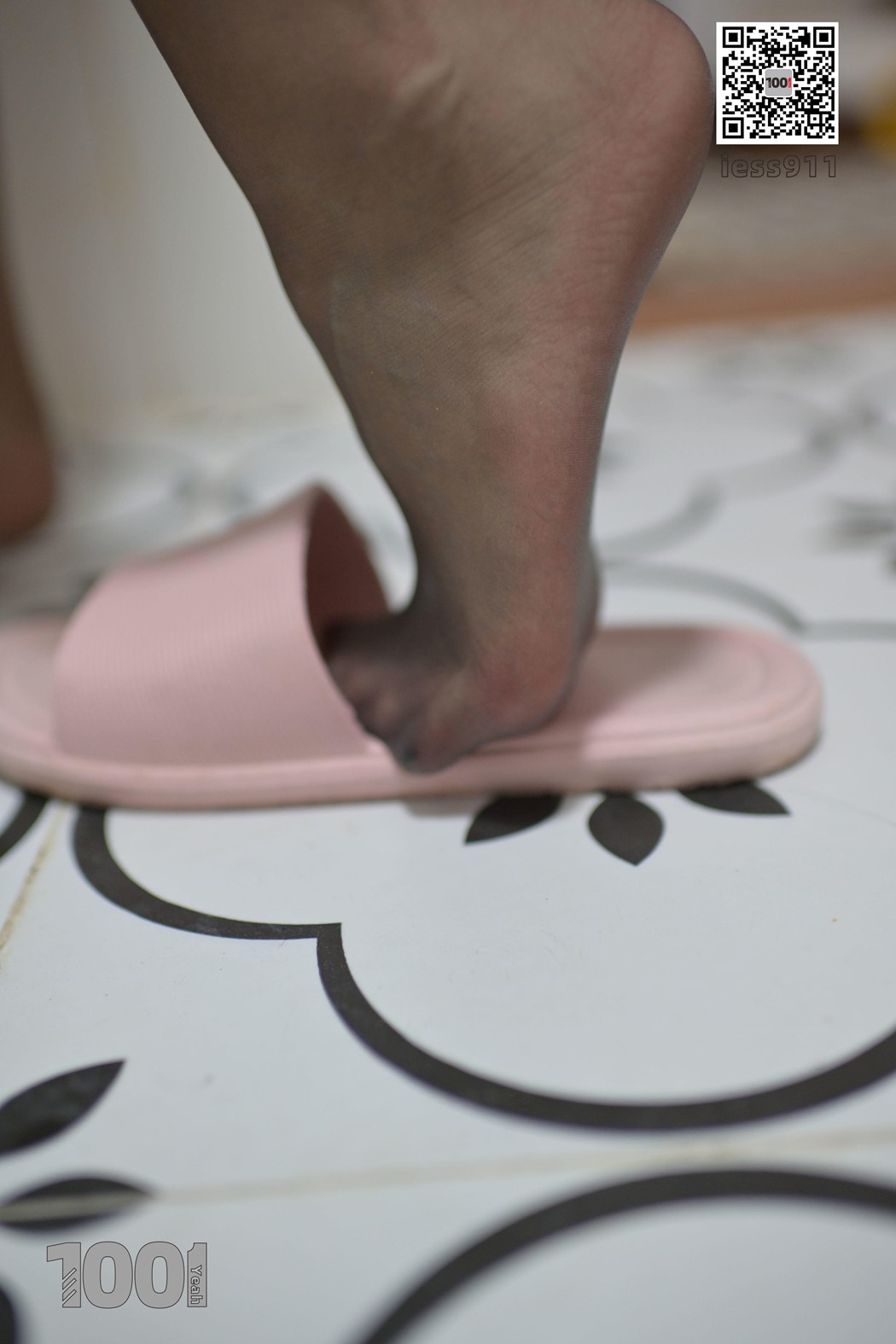 图片[9]-[IESS异思趣向] 一千零一夜 NO.006《网络女主播的私生活2》在线浏览 – 速更版-美库