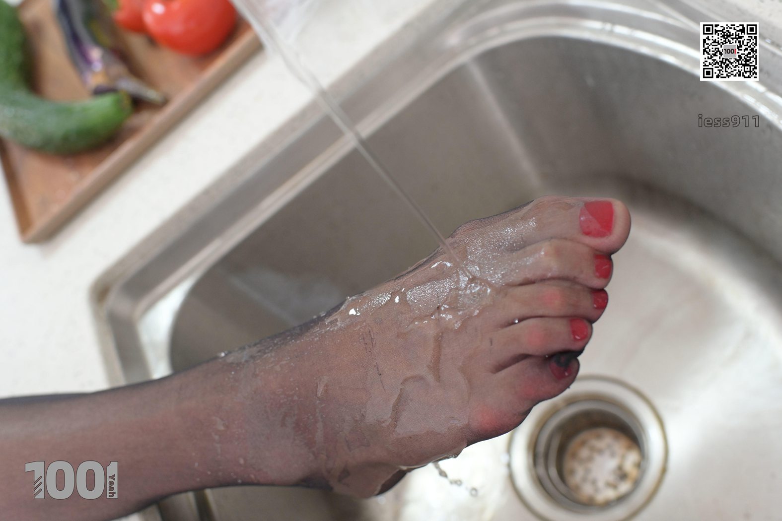 图片[86]-[IESS异思趣向] 一千零一夜 NO.022 Lucy《厨房里的妻子2》在线浏览 – 速更版-美库