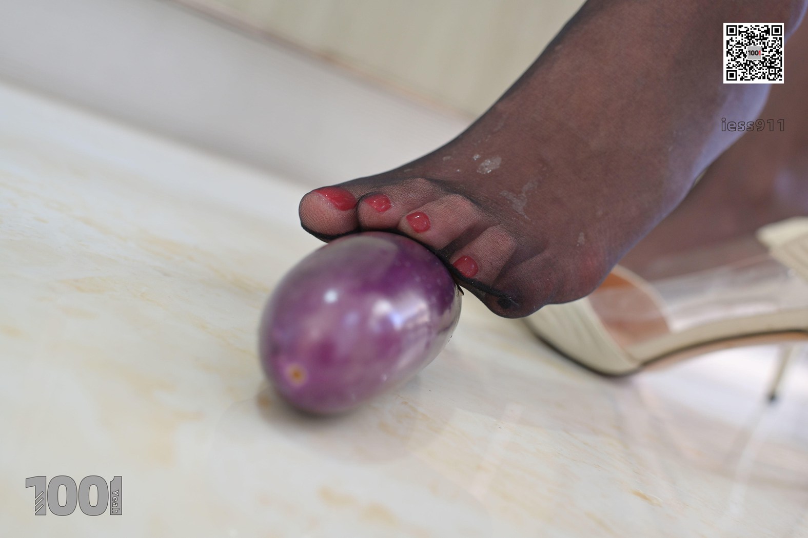 图片[68]-[IESS异思趣向] 一千零一夜 NO.022 Lucy《厨房里的妻子2》在线浏览 – 速更版-美库