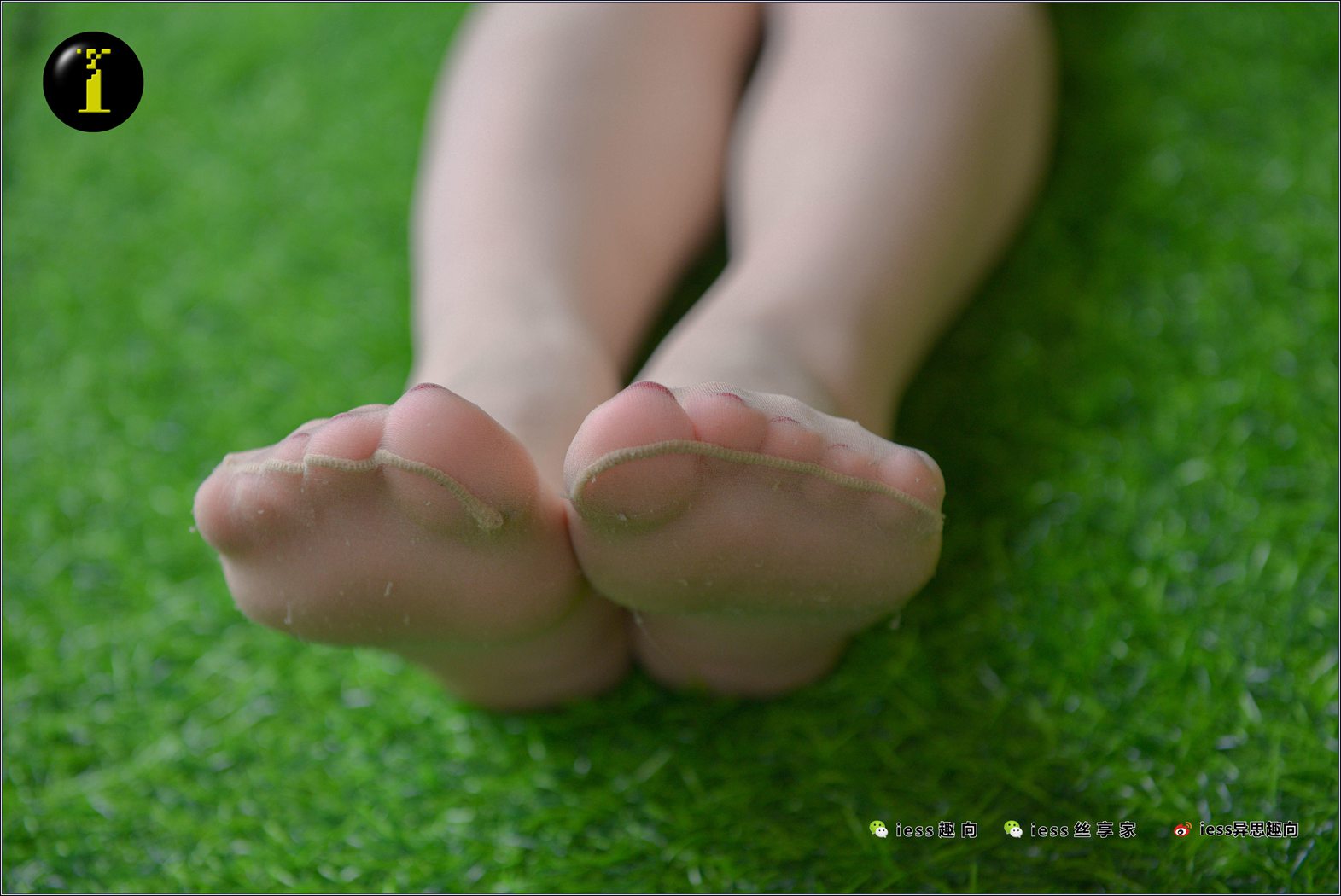 图片[11]-[IESS异思趣向] 普惠集 NO.007 广炎 JK服与小白鞋 在线浏览 – 速更版-美库