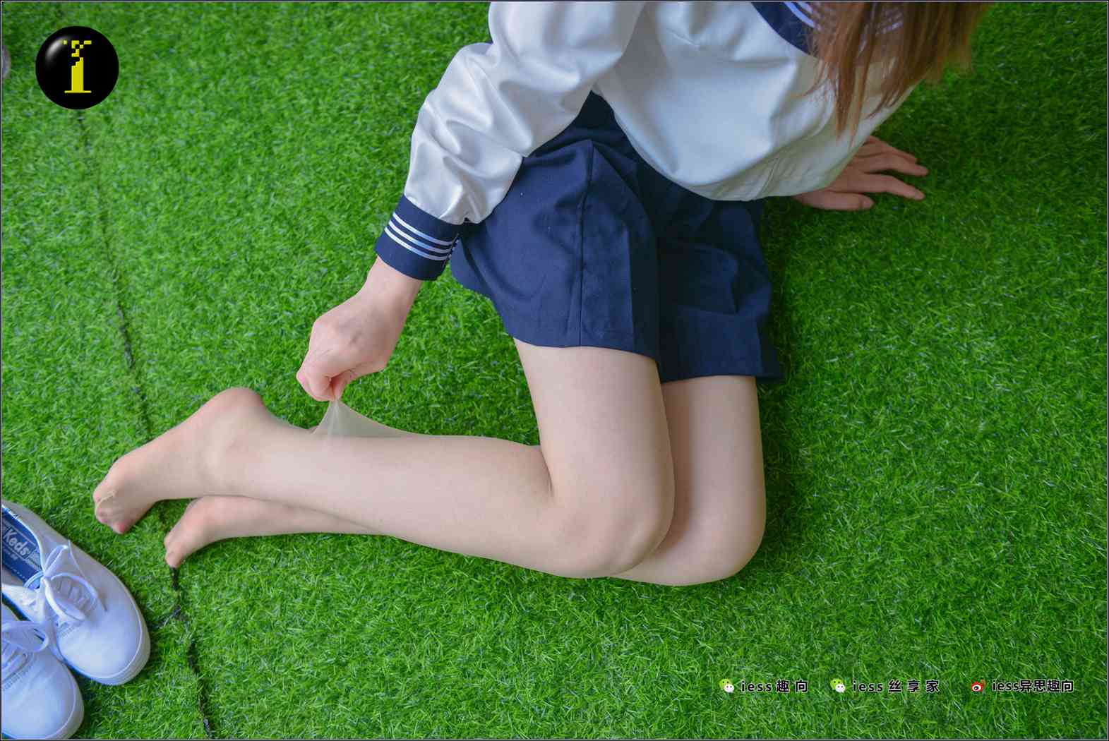 图片[48]-[IESS异思趣向] 普惠集 NO.007 广炎 JK服与小白鞋 在线浏览 – 速更版-美库