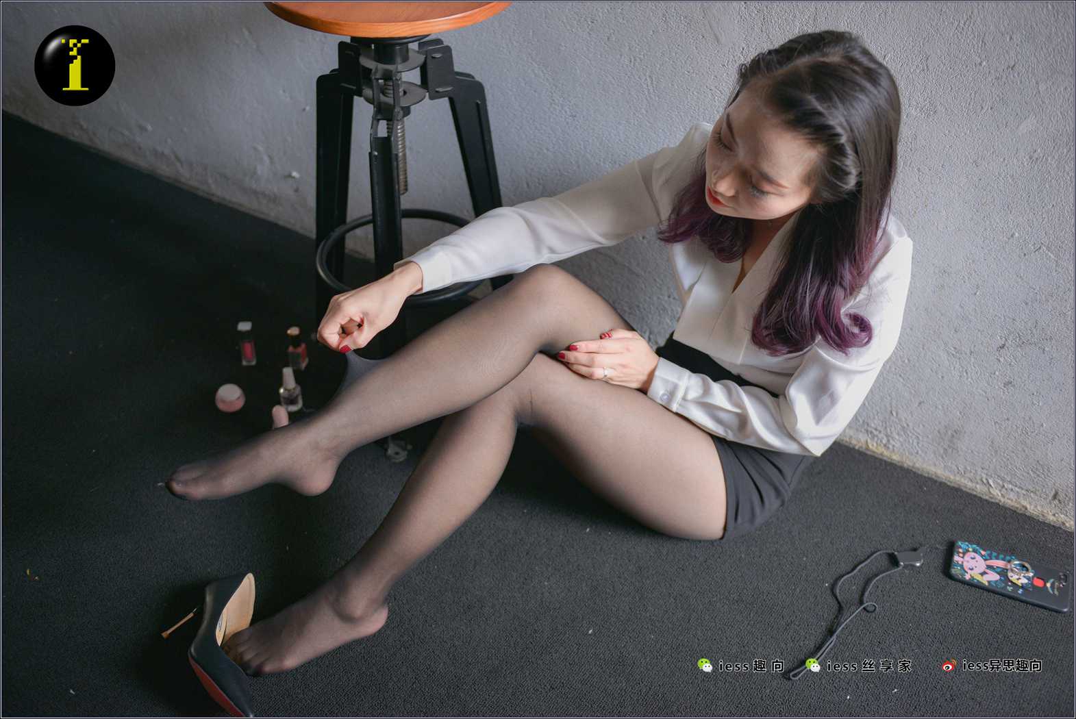 图片[48]-[IESS异思趣向] 普惠集 NO.008 范美美穿袜子 在线浏览 – 速更版-美库