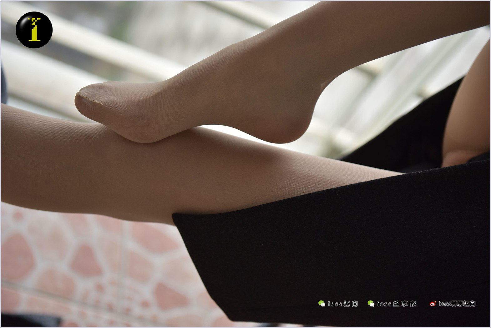 图片[5]-[IESS异思趣向] 普惠集 NO.019 小六 经典裸氨肉色油亮丝第二集 在线浏览 – 速更版-美库