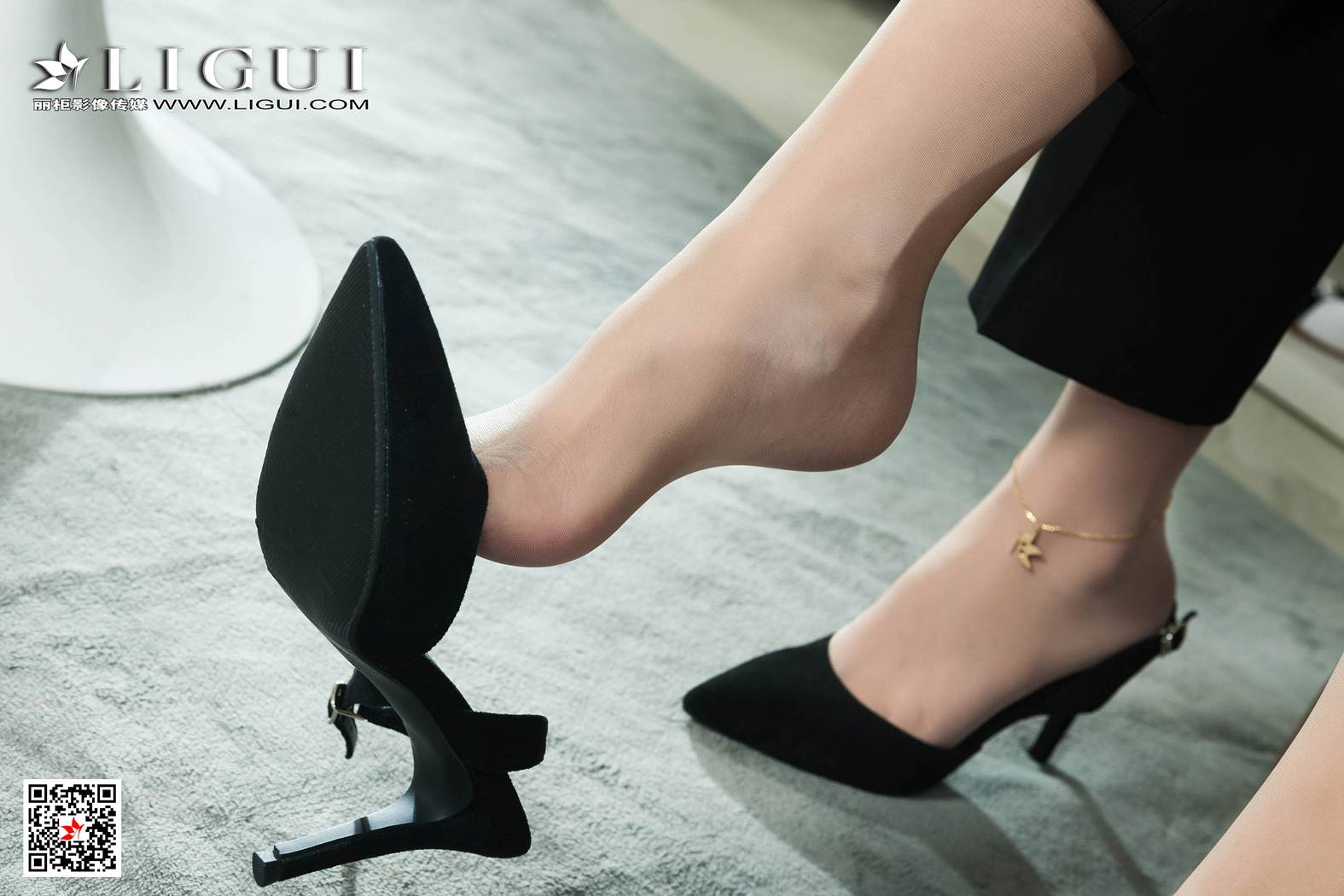 图片[12]-[Ligui丽柜] 2020.02.14《双生花之情丝玫瑰》文芮&潘潘 在线浏览 – 速更版-美库