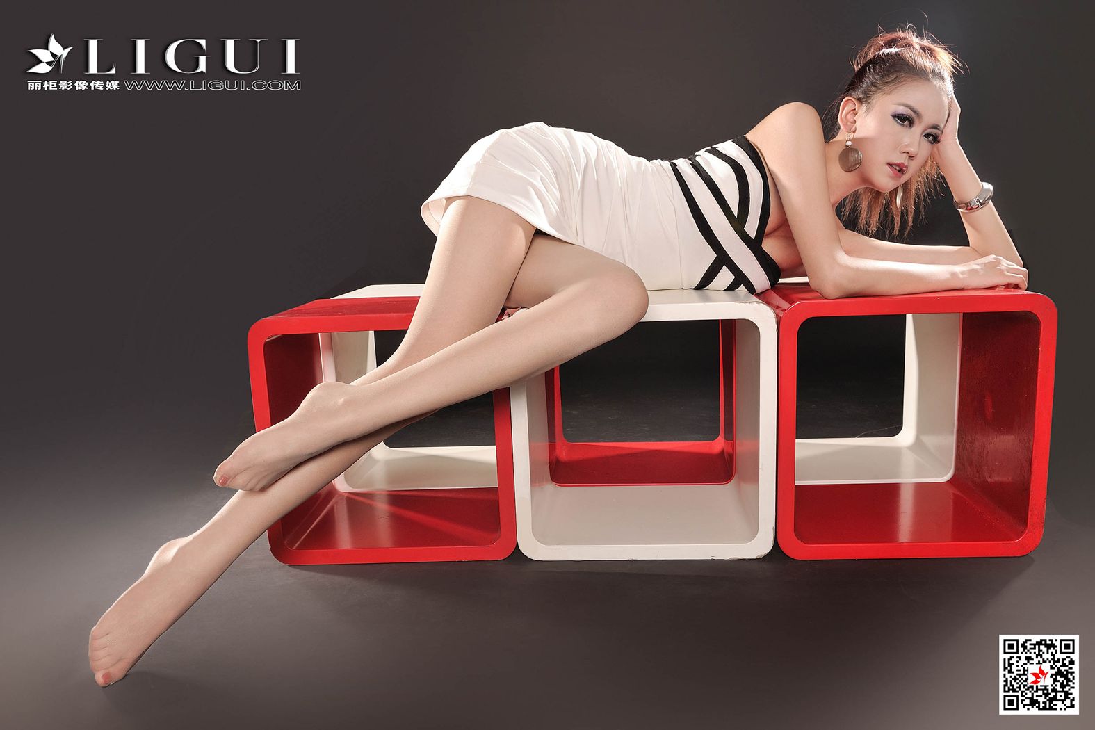 图片[53]-[Ligui丽柜] 2020.02.24 网络丽人 Model 可馨 在线浏览 – 速更版-美库