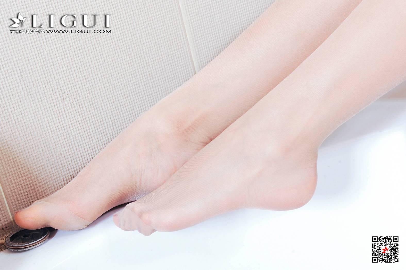 图片[51]-[Ligui丽柜] 2020.04.01 网络丽人 Model 可馨 在线浏览 – 速更版-美库