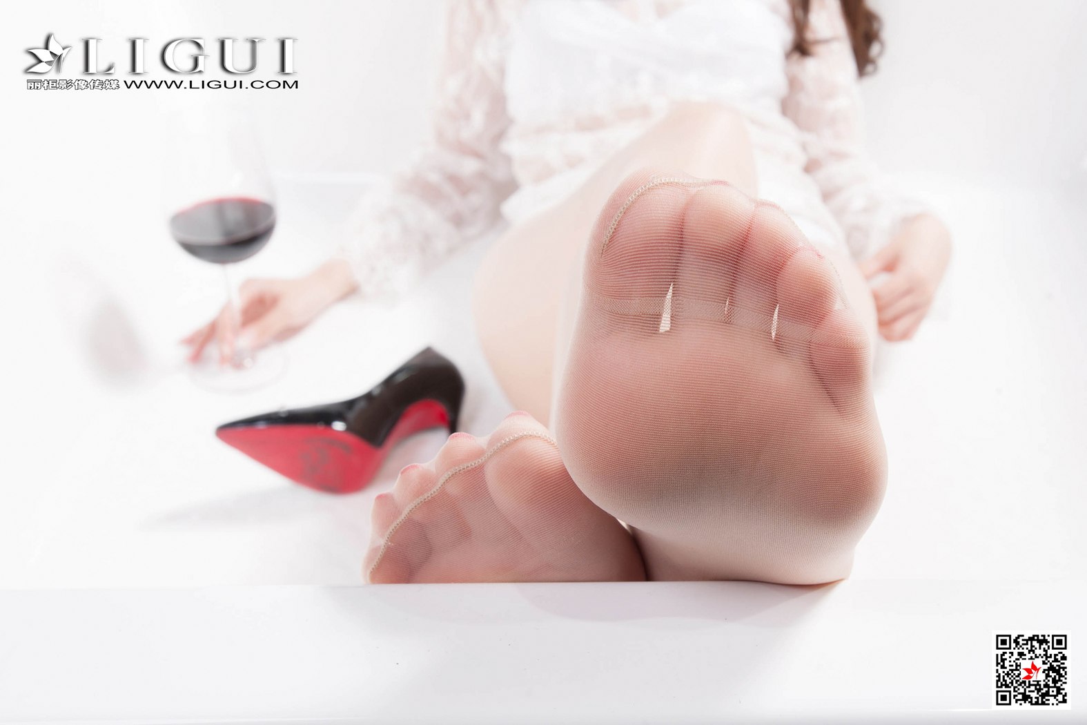 图片[63]-[Ligui丽柜] 2020.04.26 网络丽人 Model vicky 在线浏览 – 速更版-美库