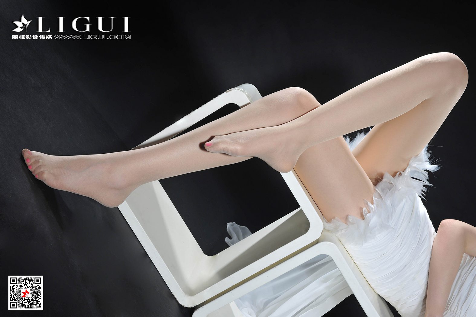 图片[13]-[Ligui丽柜] 2020.05.24 网络丽人 Model 菲菲 在线浏览 – 速更版-美库