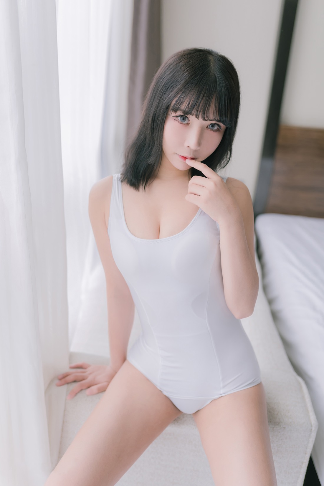 图片[15]-微博红人Coser@抱走莫子aa 大姐姐 在线浏览 – 速更版-美库