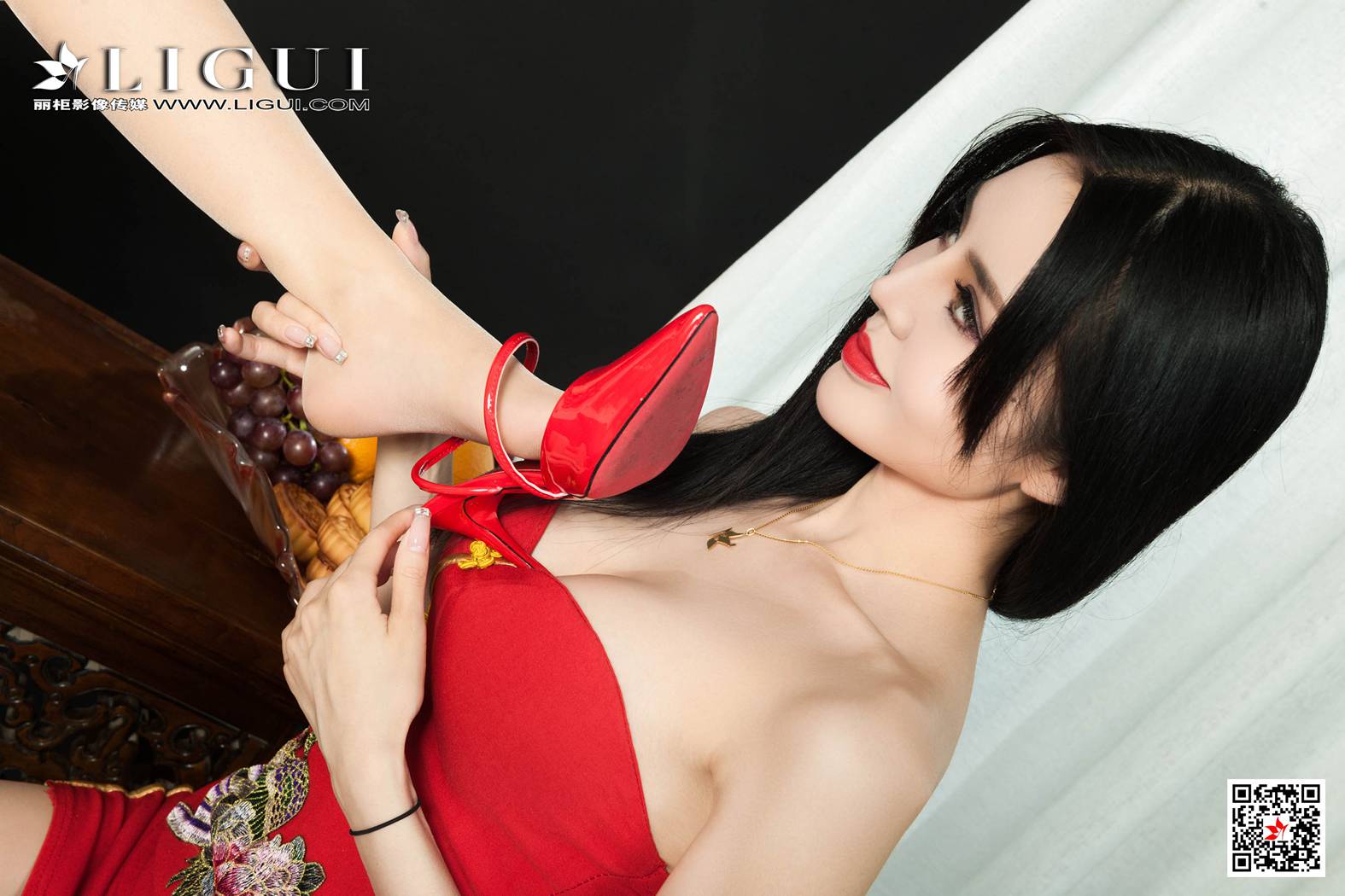 图片[33]-[Ligui丽柜]网络丽人 2020.09.30 Model 汐汐&凉儿《双生花-佳月沁香莲》 在线浏览 – 速更版-美库